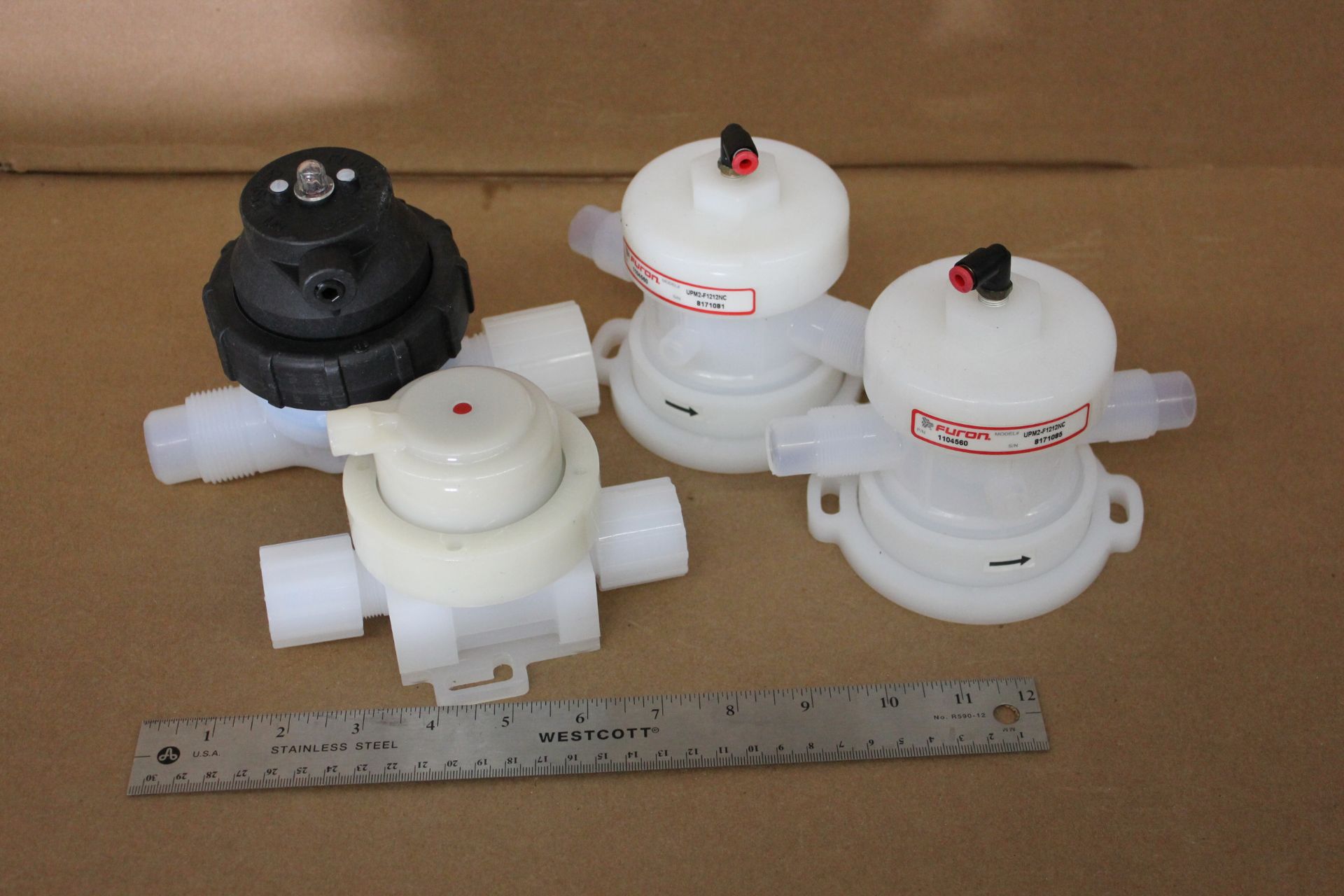 LOT OF PTFE DIAPHRAGM VALVES