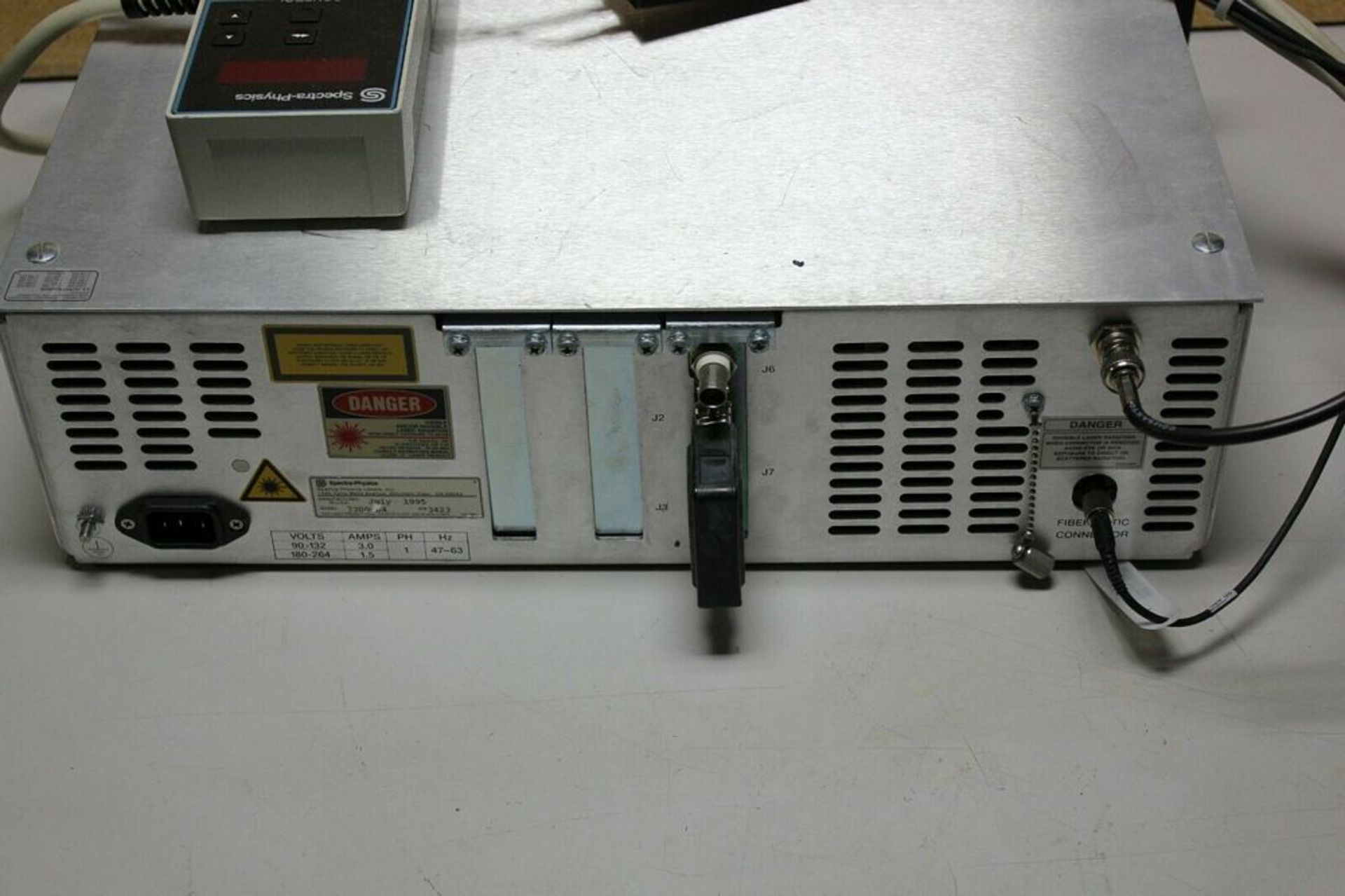 SPECTRA PHYSICS 7300 LASER DIODE MODULE WITH 7310 REMOTE 7960-L4-E LASER - Image 7 of 9