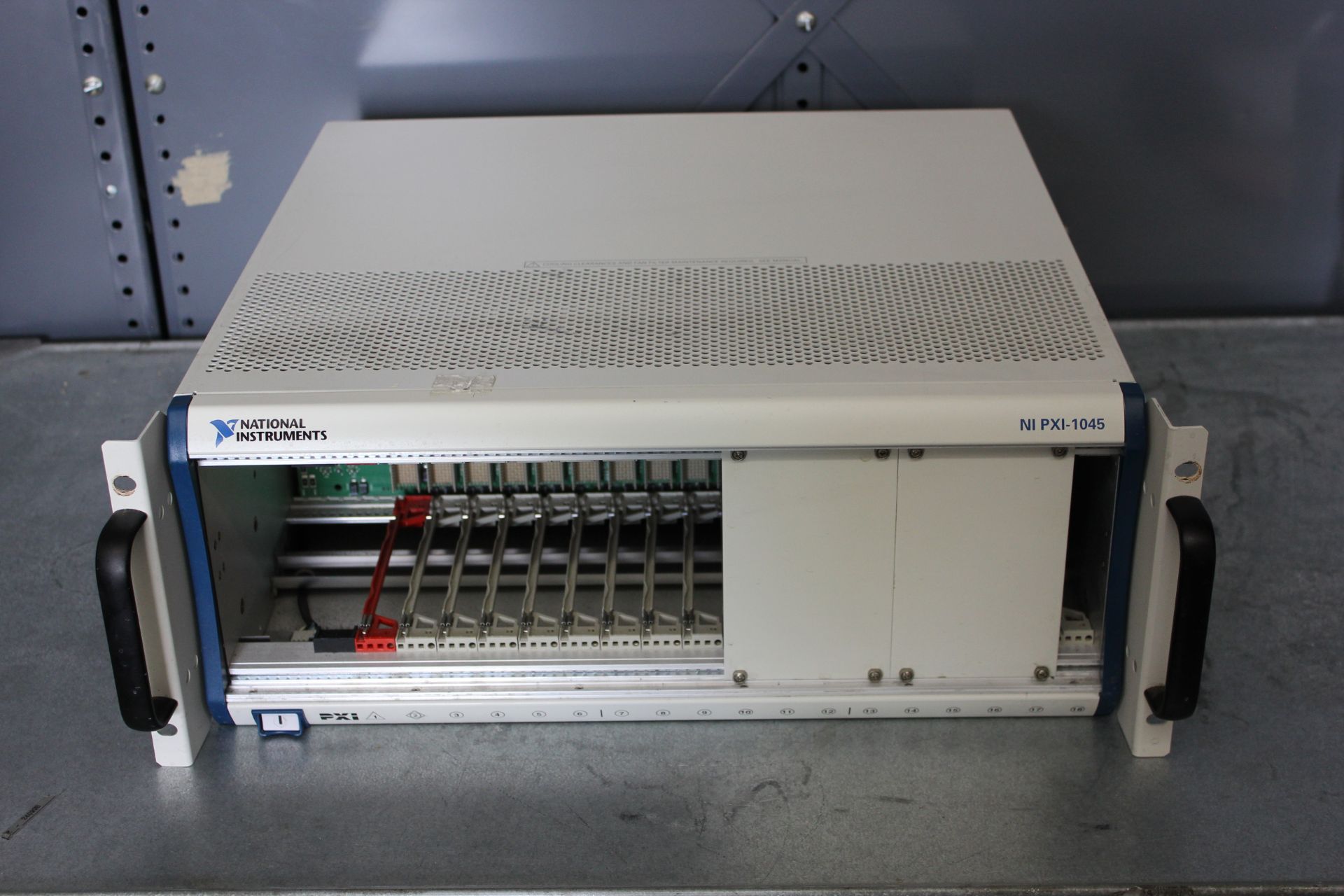 NATIONAL INSTRUMENTS PXI-1045 DATA ACQUISITION RACK