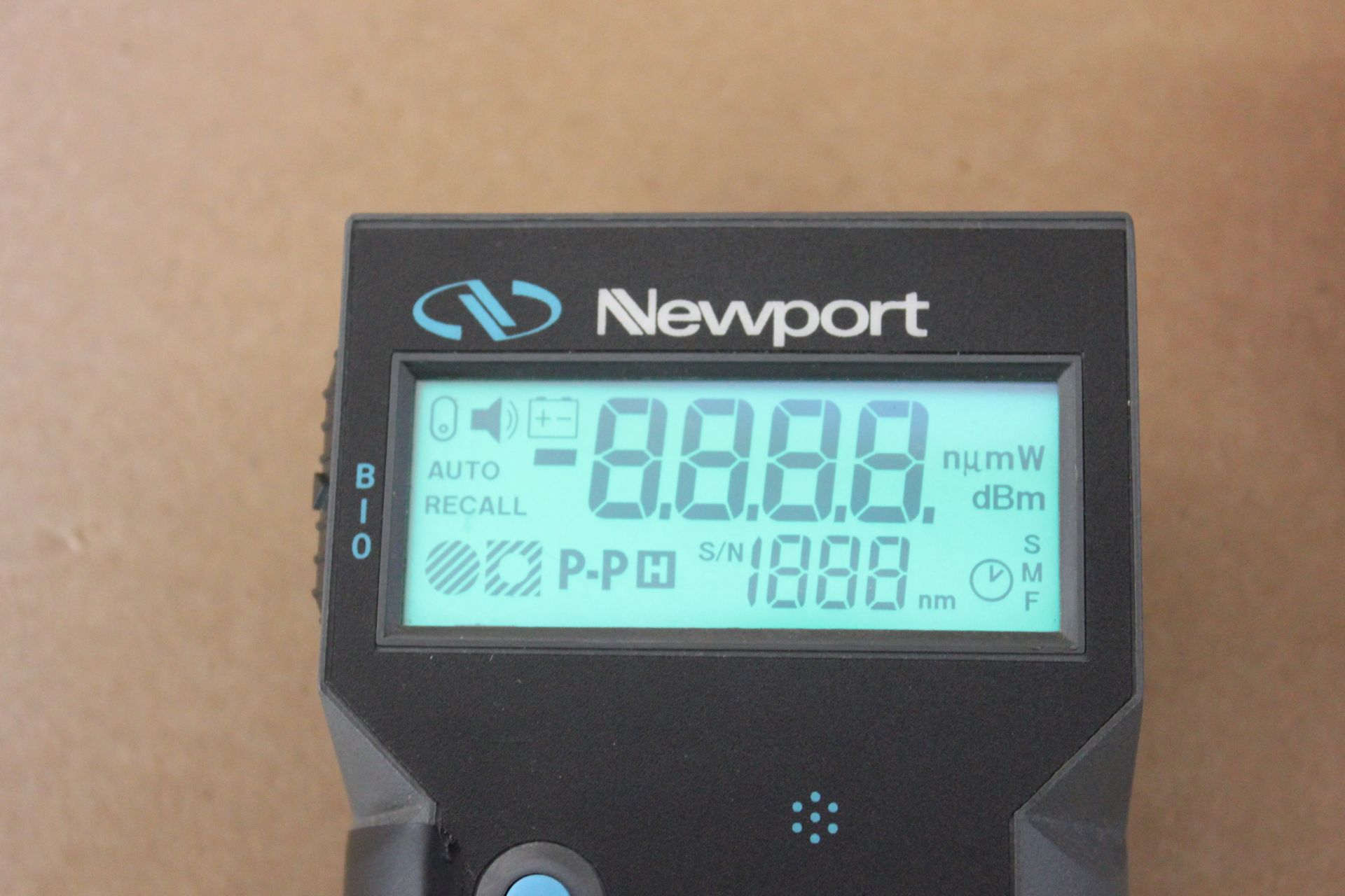 NEWPORT OPTICAL POWER METER WITH CASE - Image 7 of 12