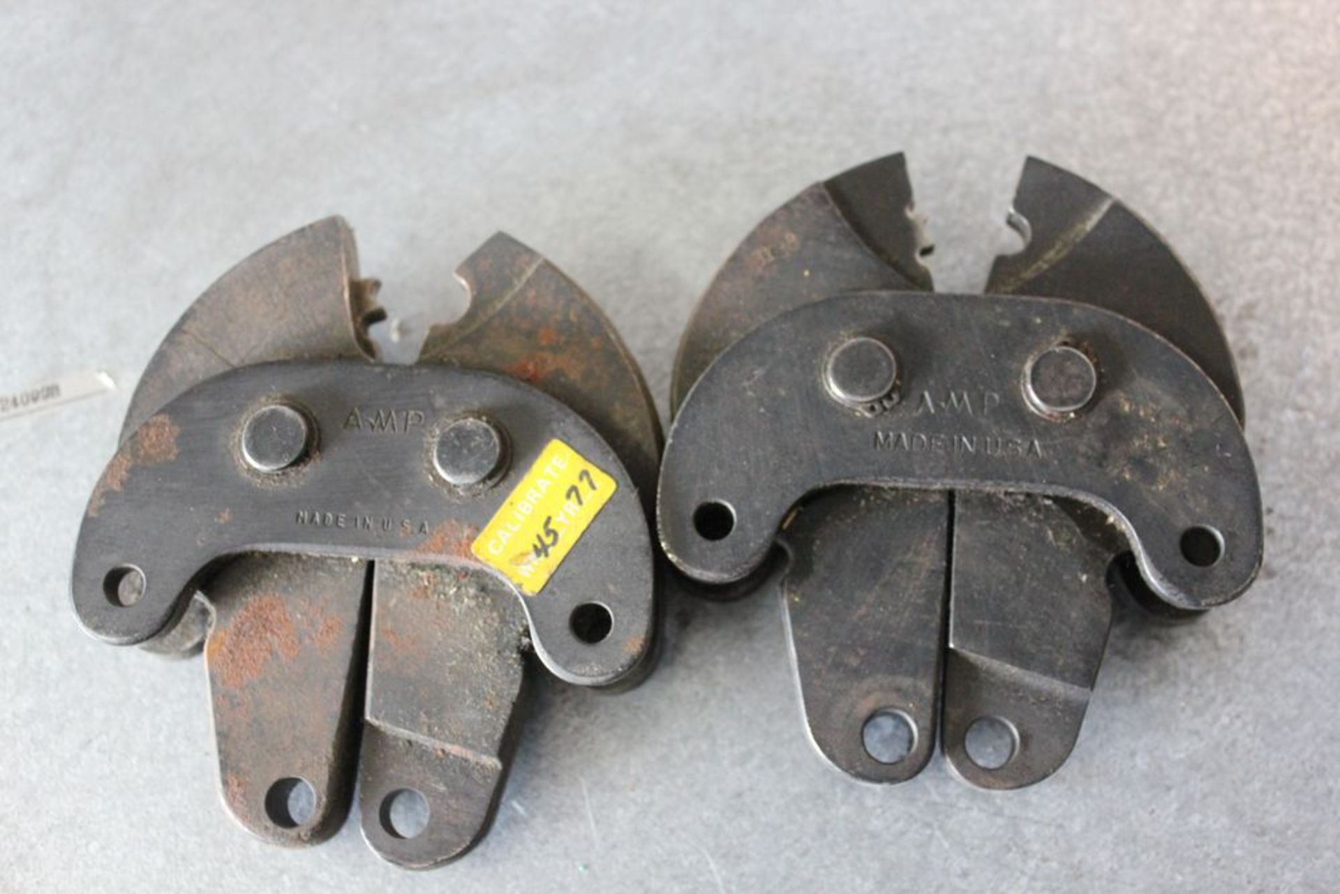 LOT OF AMP INDUSTRIAL CRIMPERS CRIMP TOOL HEADS - Image 2 of 7