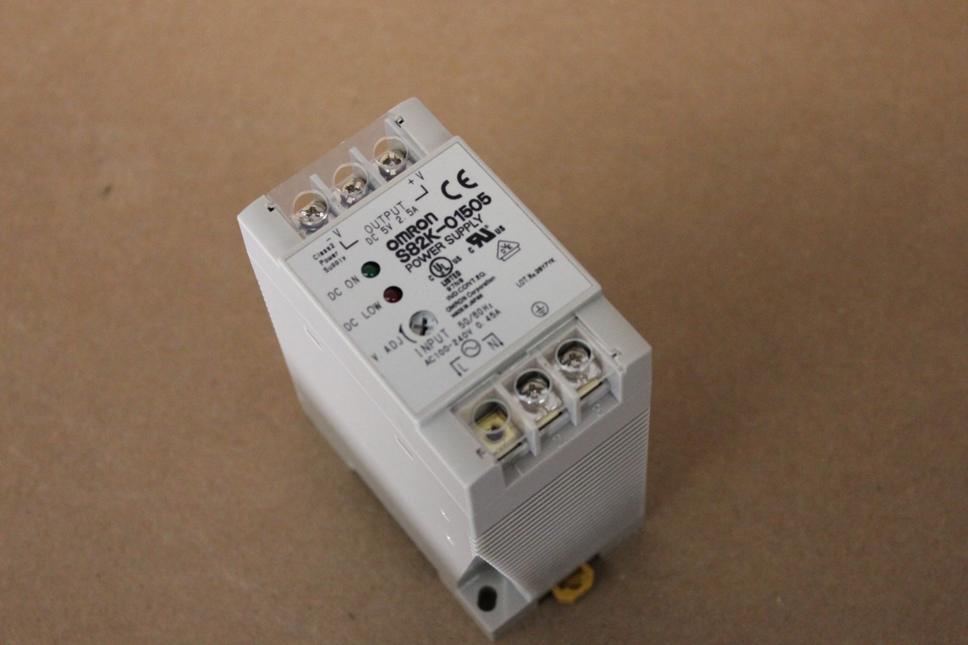 OMRON AUTOMATION POWER SUPPLY