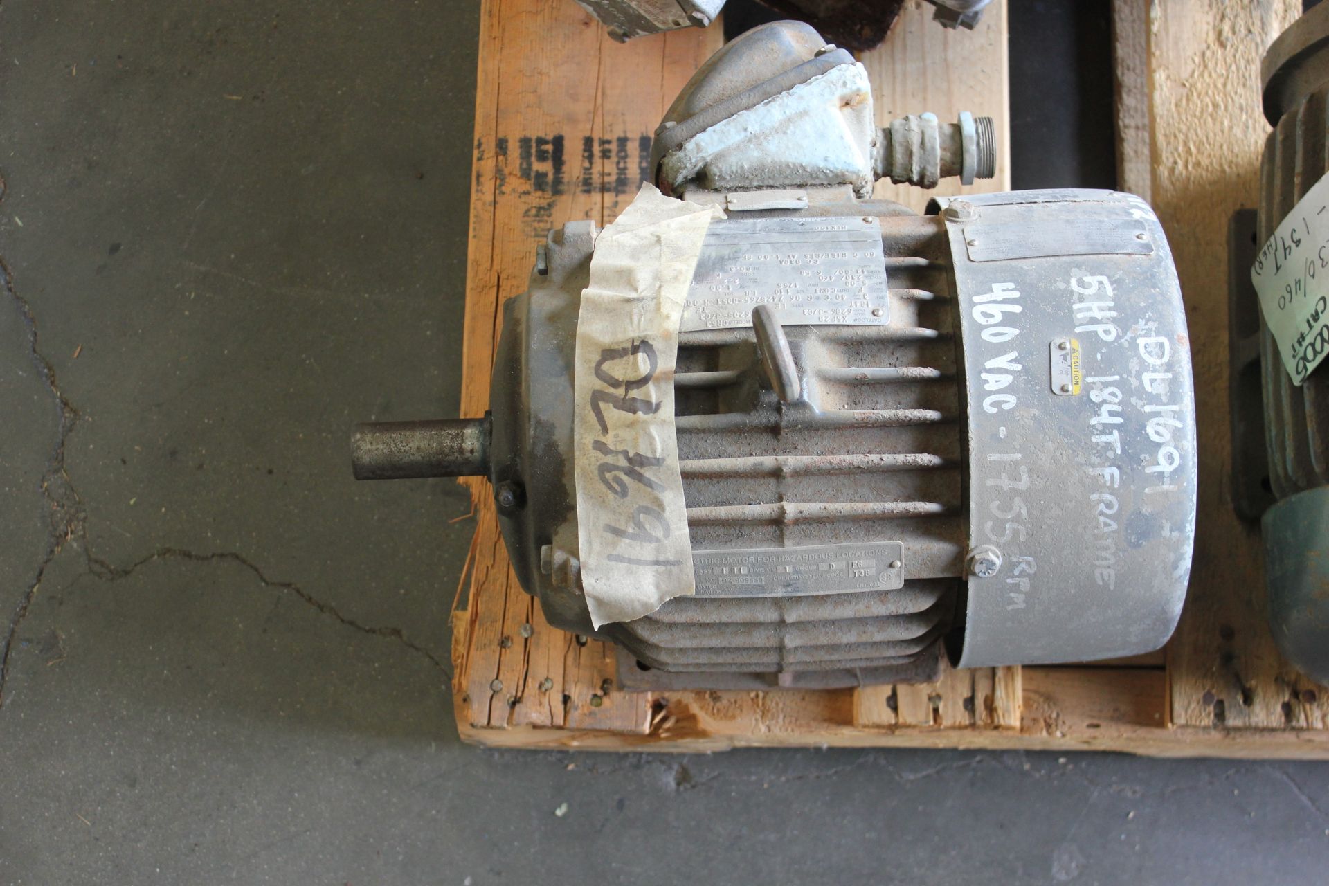 1 PALLET OF LARGE INDUSTRIAL MOTORS - Image 2 of 13