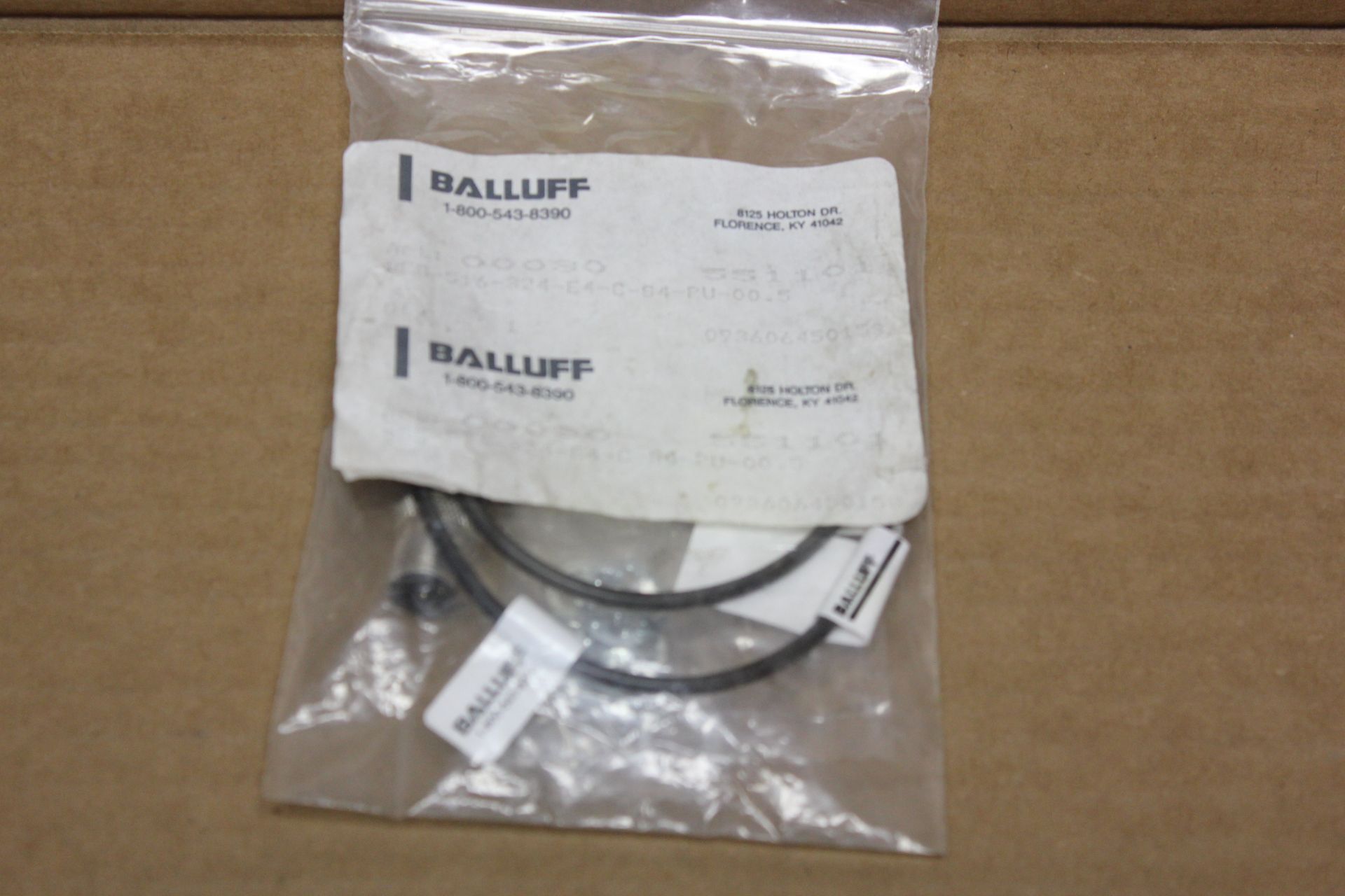 NEW BALLUF INDUCTIVE PROXIMITY SENSOR