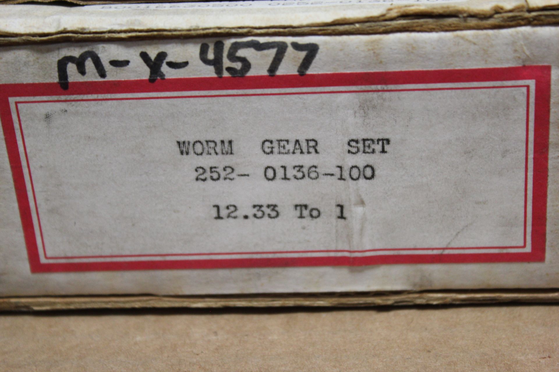LOT OF 2 NEW MILTON ROY WORM GEAR SET - Image 2 of 5