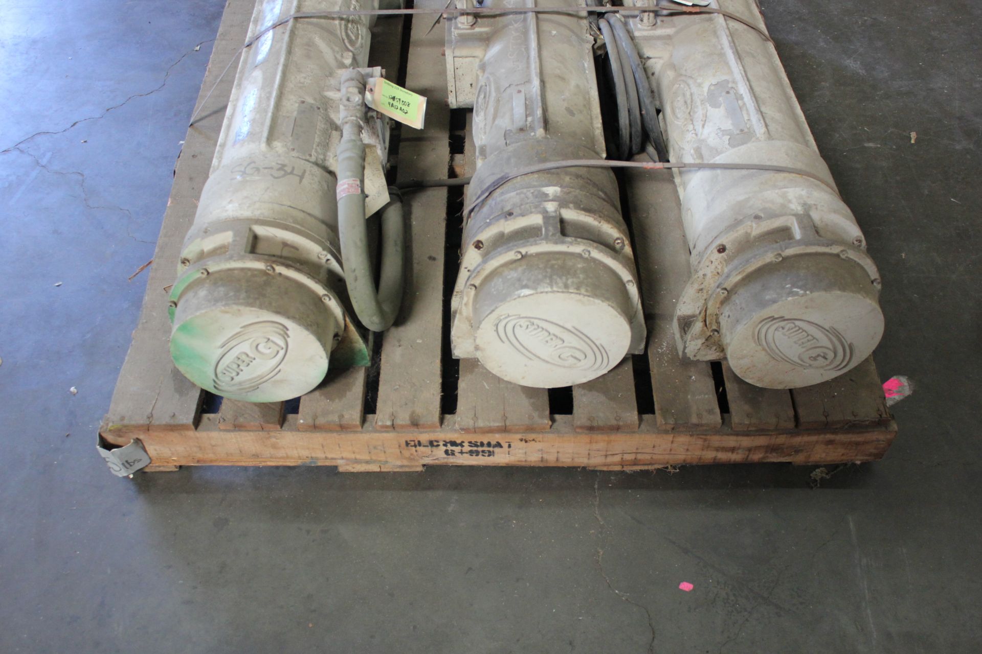 LOT OF DERRICK SUPER G INTEGRATED VIBRATORY MOTORS - Image 3 of 8