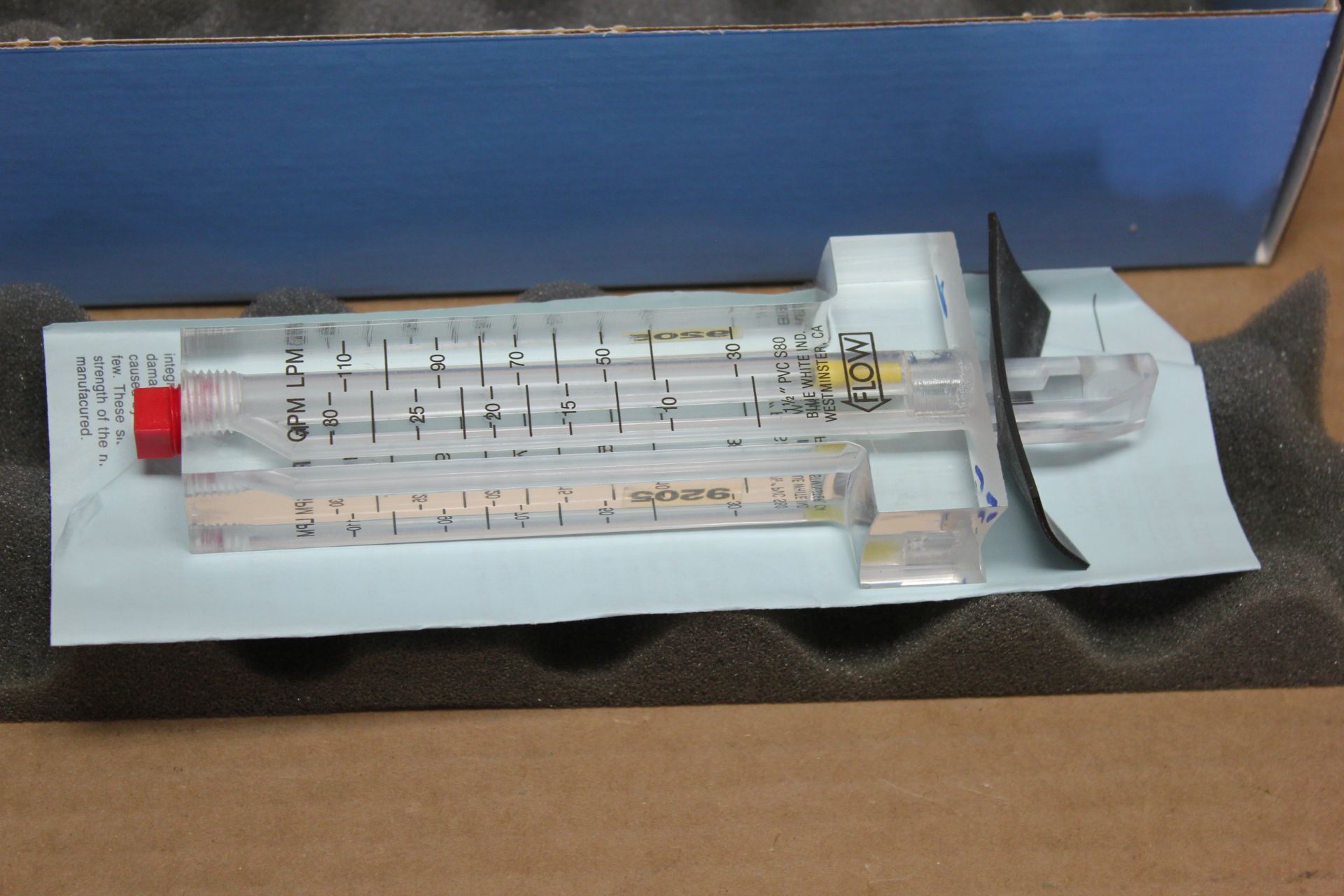 LOT OF 2 NEW BLUE WHITE FLOWMETERS - Image 3 of 3