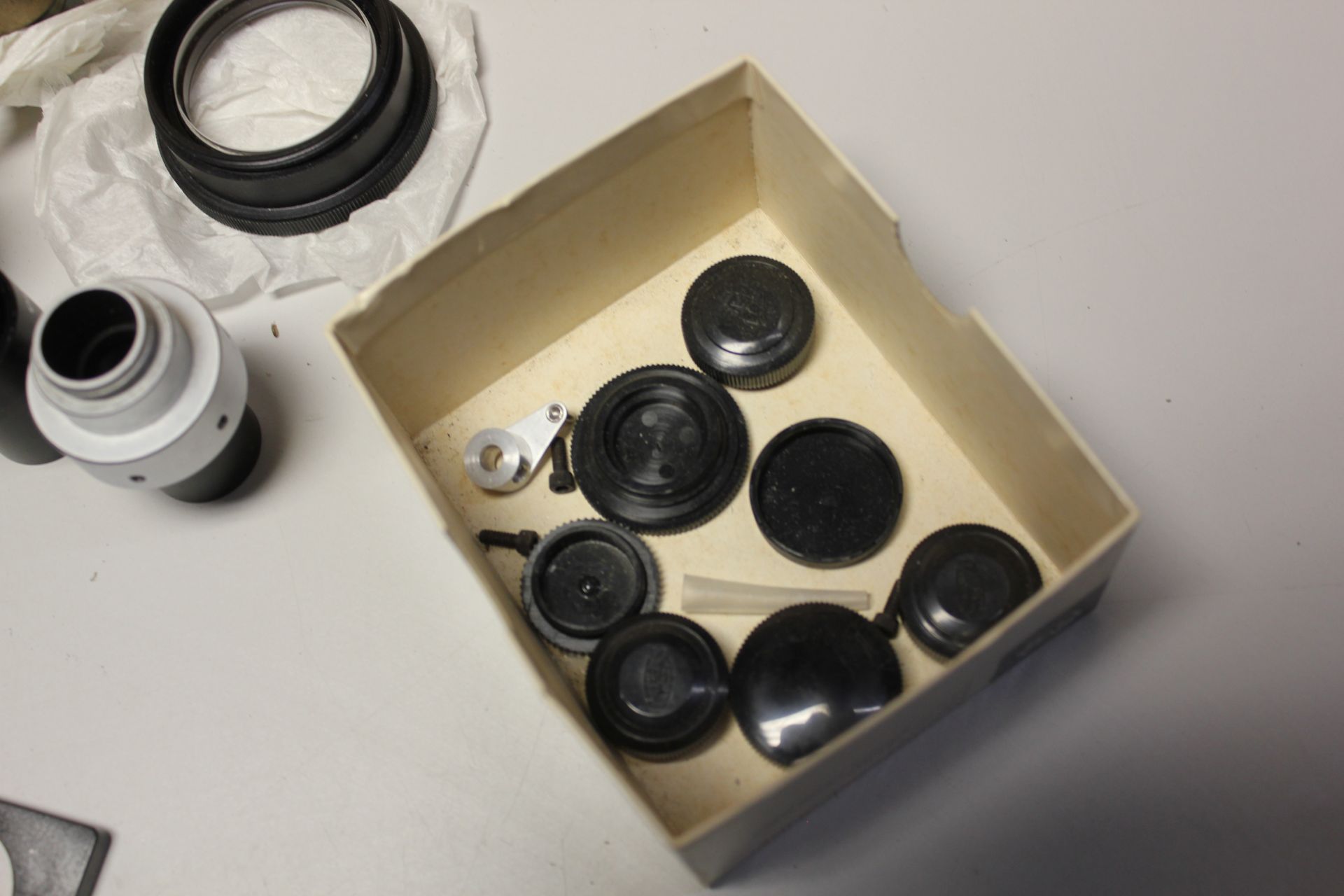 LOT OF MICROSCOPE PARTS - OBJECTIVES,EYE PIECES, ETC - Image 11 of 15