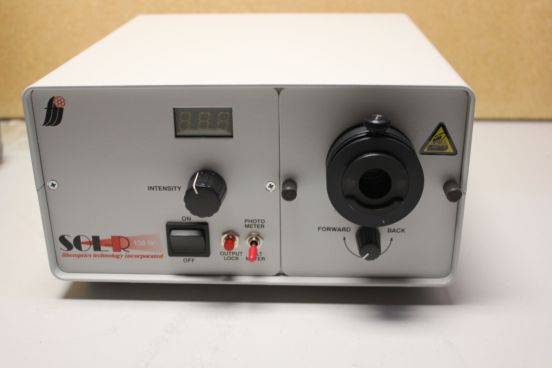 NEW FTI FIBER OPTIC ILLUMINATOR - Image 6 of 11