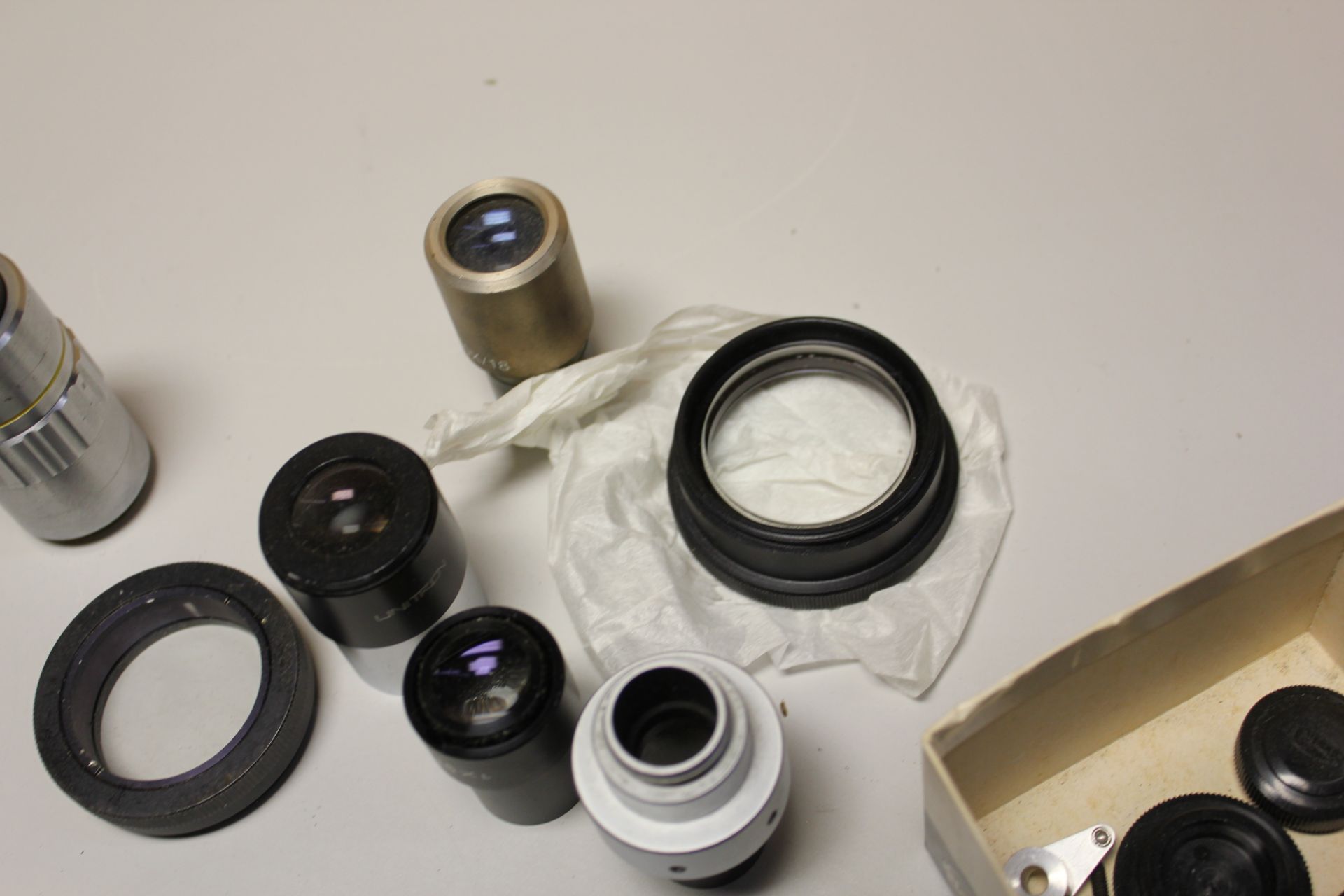 LOT OF MICROSCOPE PARTS - OBJECTIVES,EYE PIECES, ETC - Image 12 of 15