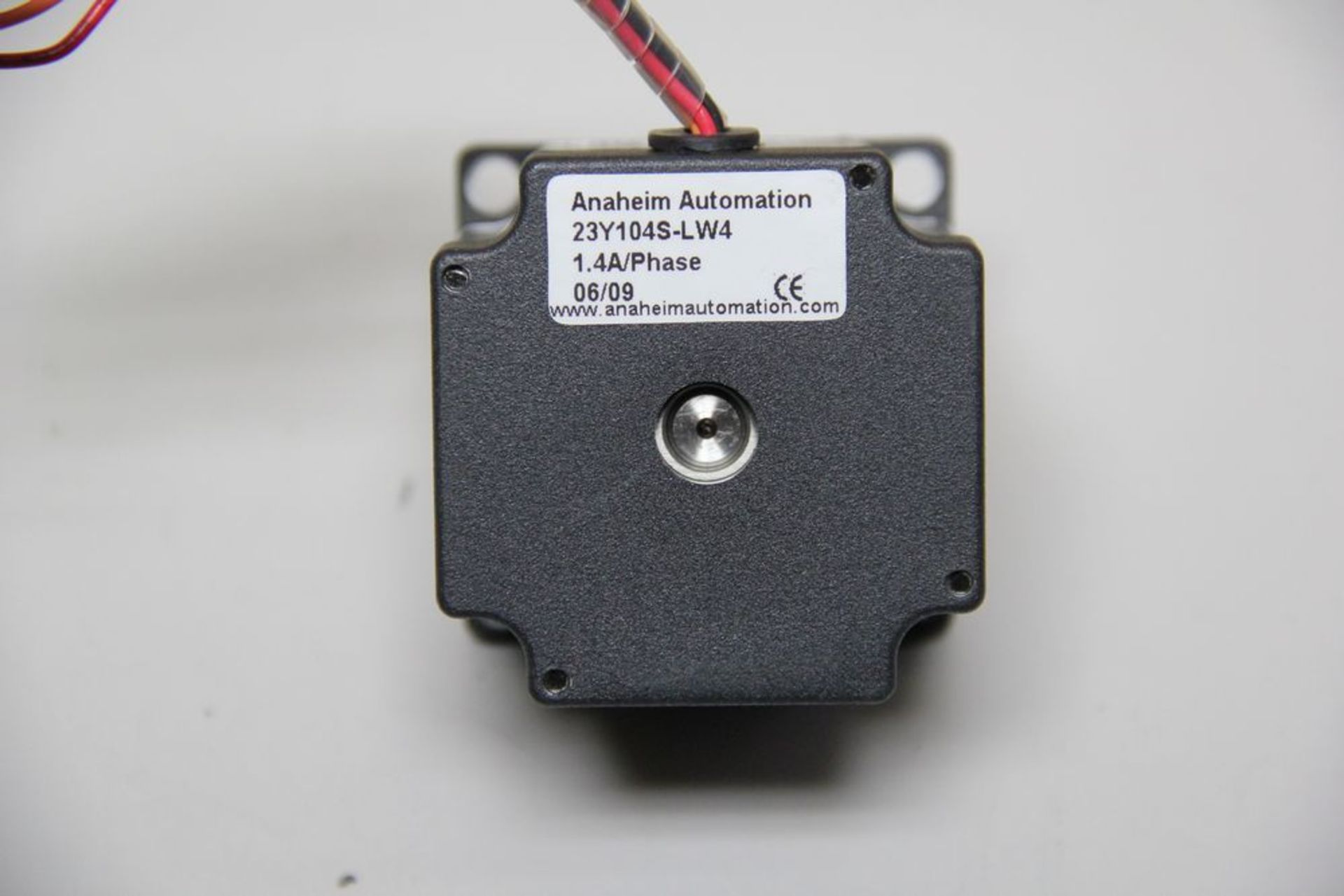 NEW ANAHEIM AUTOMATION STEPPER MOTOR - Image 3 of 4