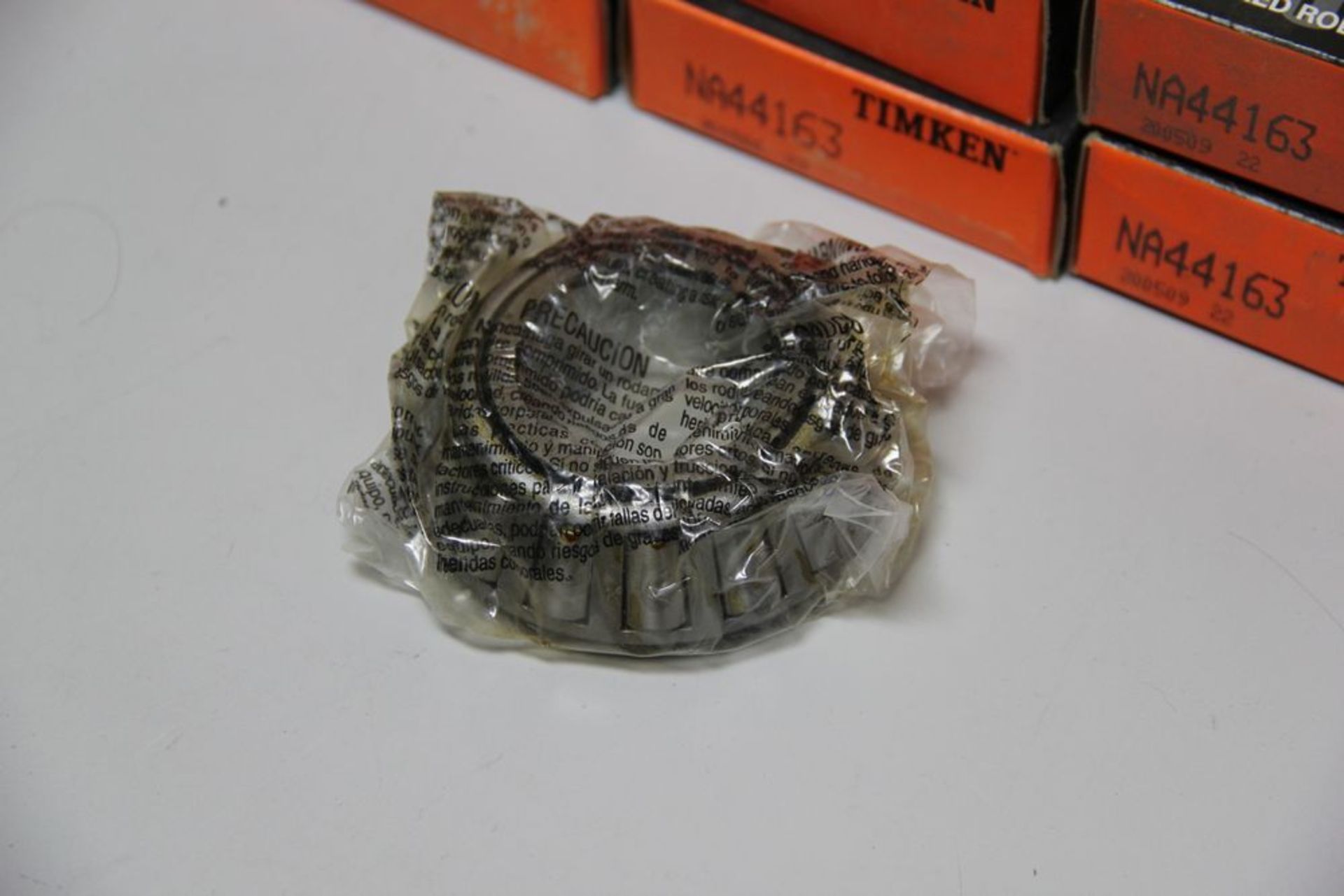 LOT OF NEW TIMKEN TAPERED ROLLER BEARINGS - Image 2 of 4