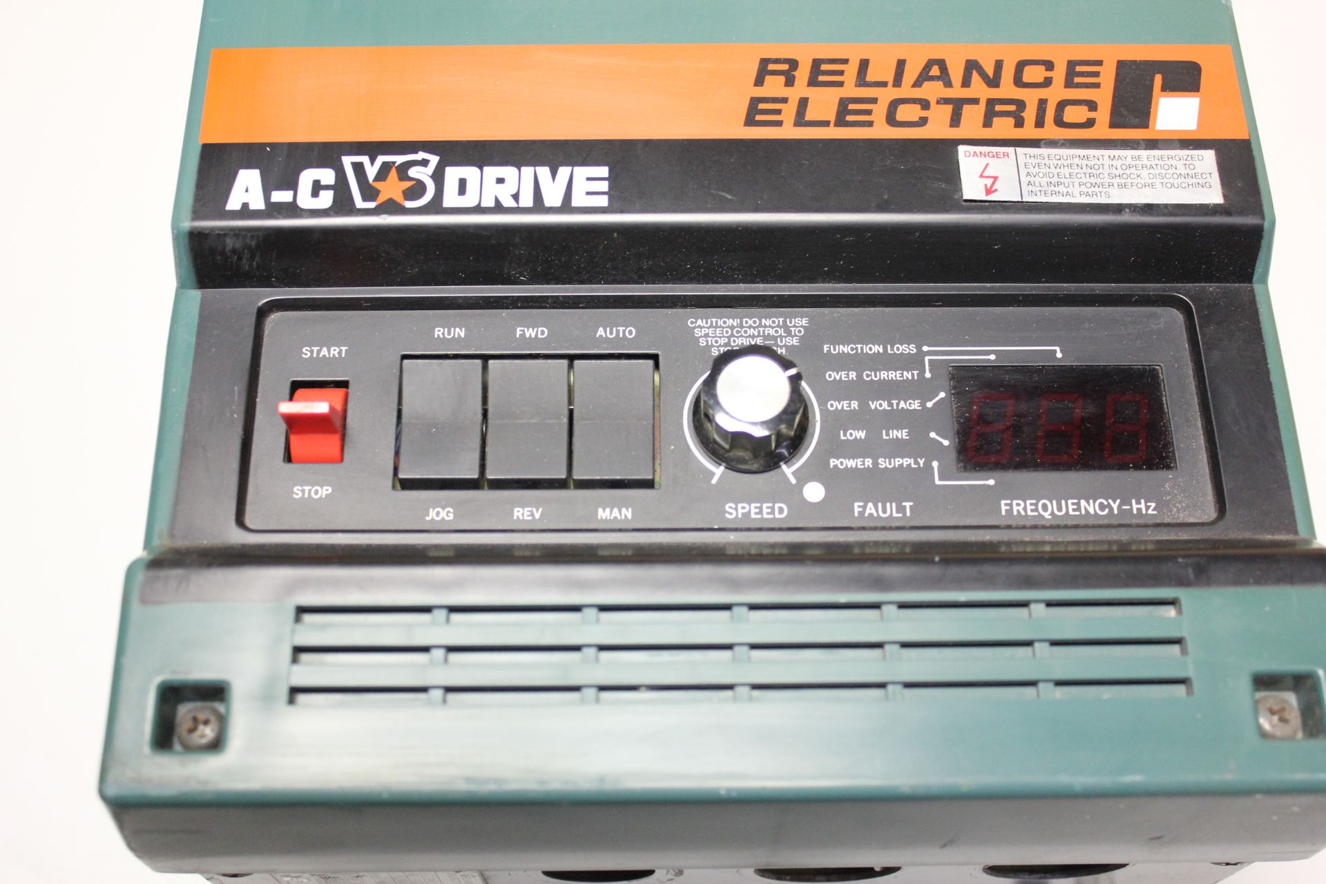 RELIANCE ELECTRIC 3/4HP AC VS DRIVE - Image 4 of 5