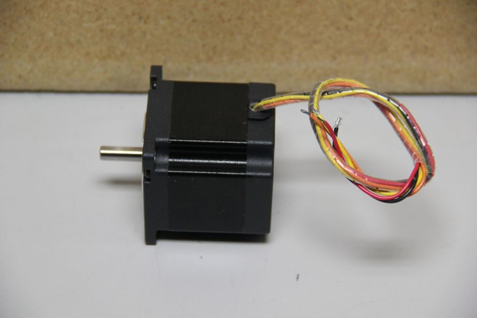 NEW ANAHEIM AUTOMATION STEPPER MOTOR