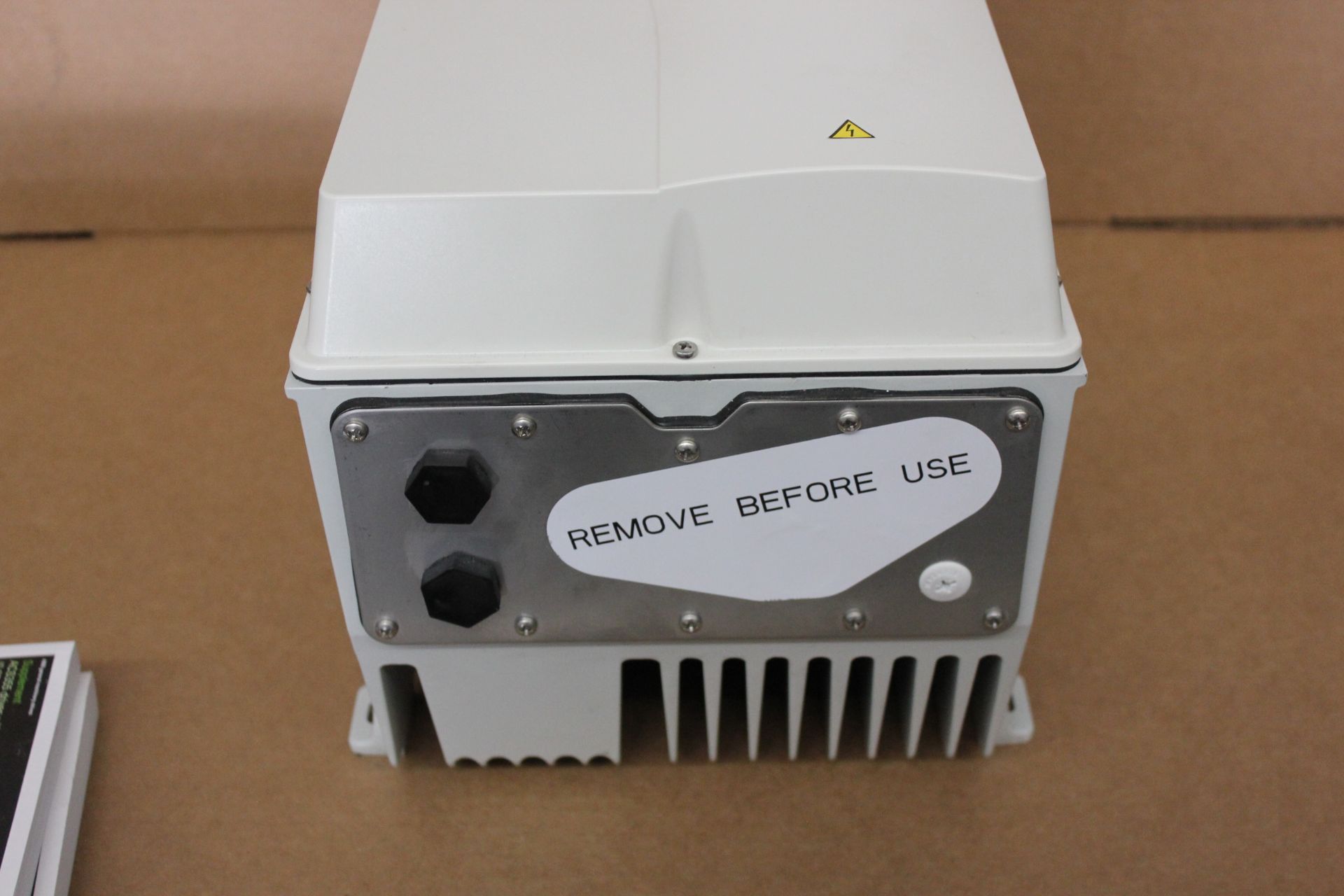 UNUSED ABB 5HP AC DRIVE ACS355-03U-17A6-2+ B063 - Image 6 of 10