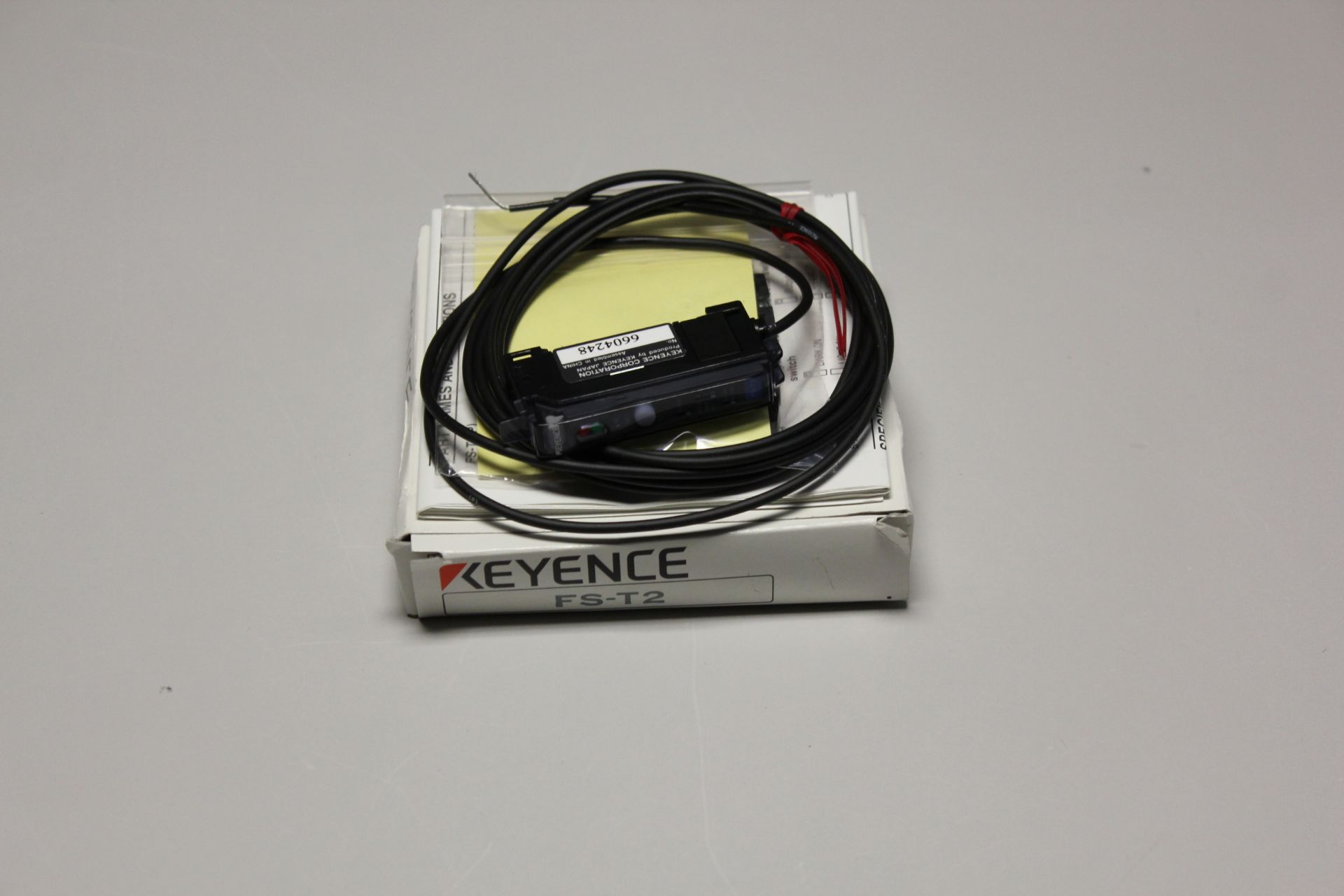 NEW KEYENCE FIRBER SENSOR AMPLIFIER