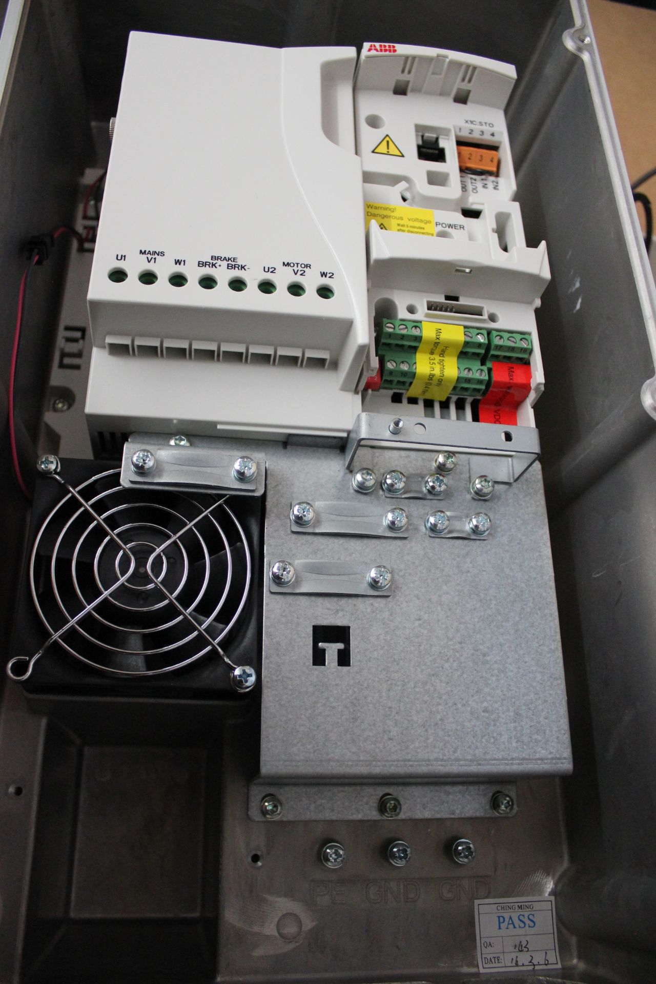 UNUSED ABB 5HP AC DRIVE ACS355-03U-17A6-2+ B063 - Image 10 of 10