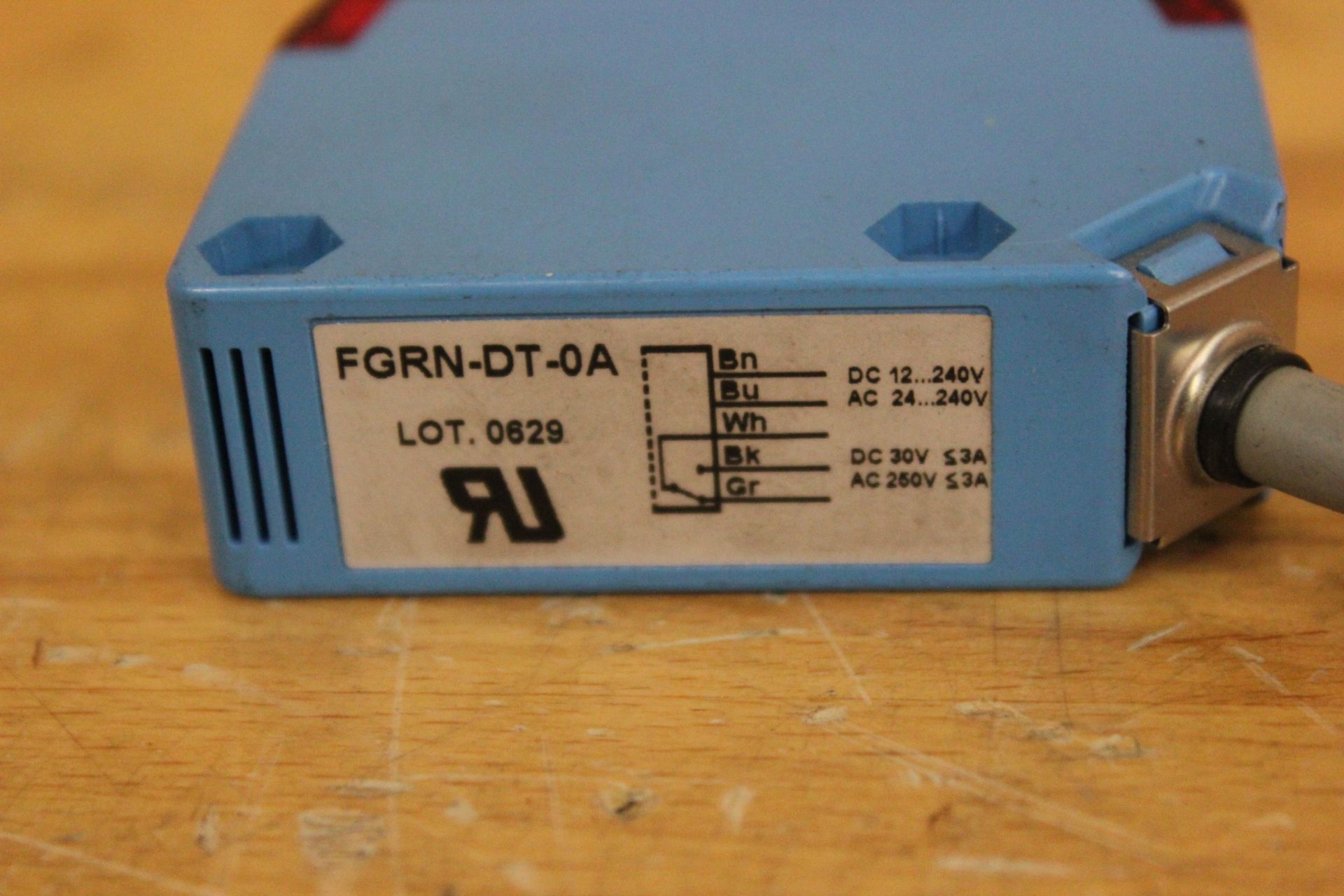 UNUSED AUTOMATION DIRECT PHOTOELECTRIC SENSOR - Image 2 of 3