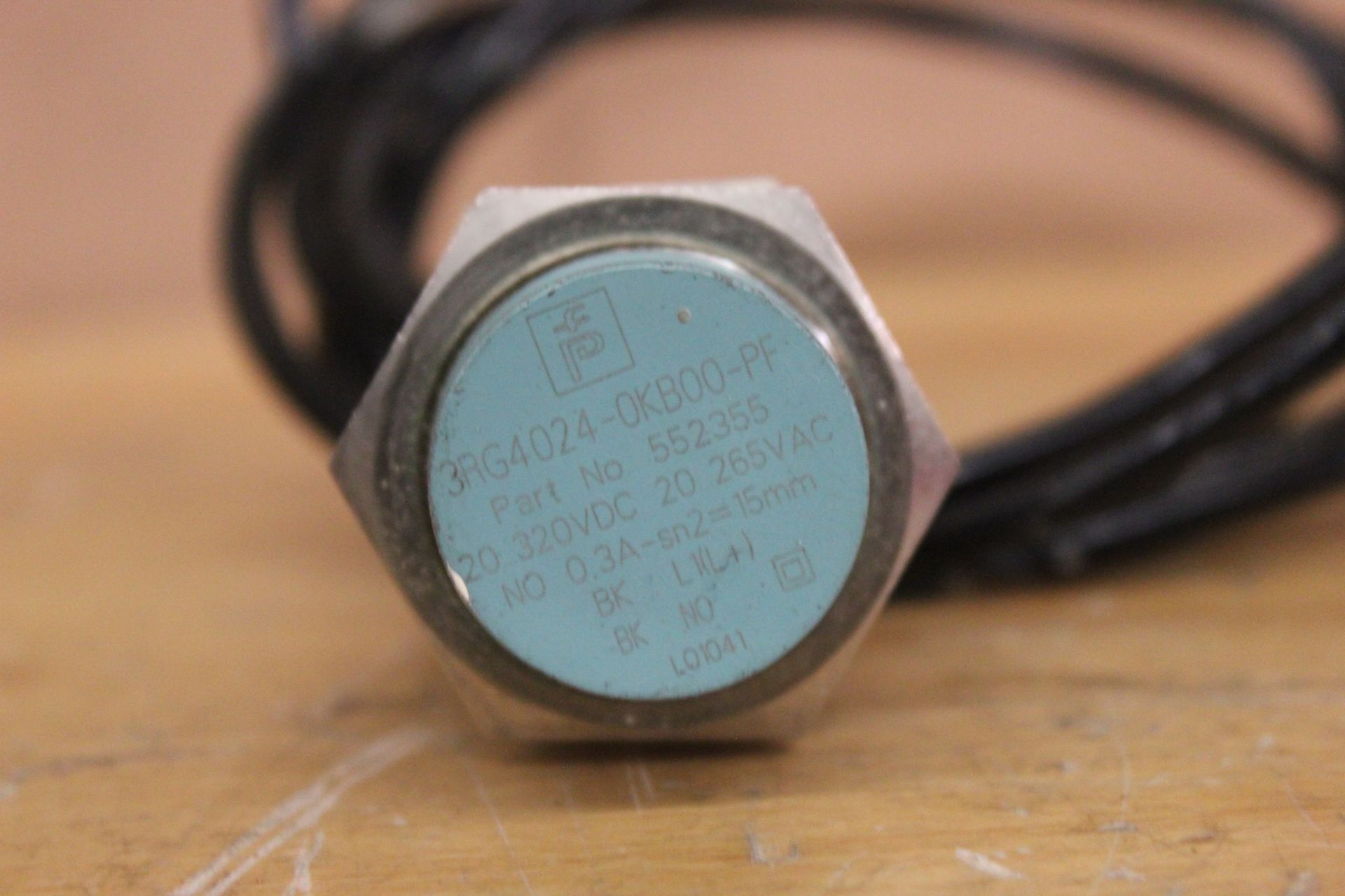 PEPPERL & FUCHS PROXIMITY SENSOR - Image 2 of 2