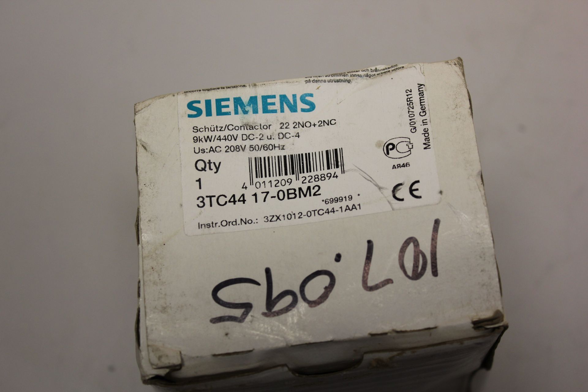 NEW SIEMENS CONTACTOR - Image 2 of 6