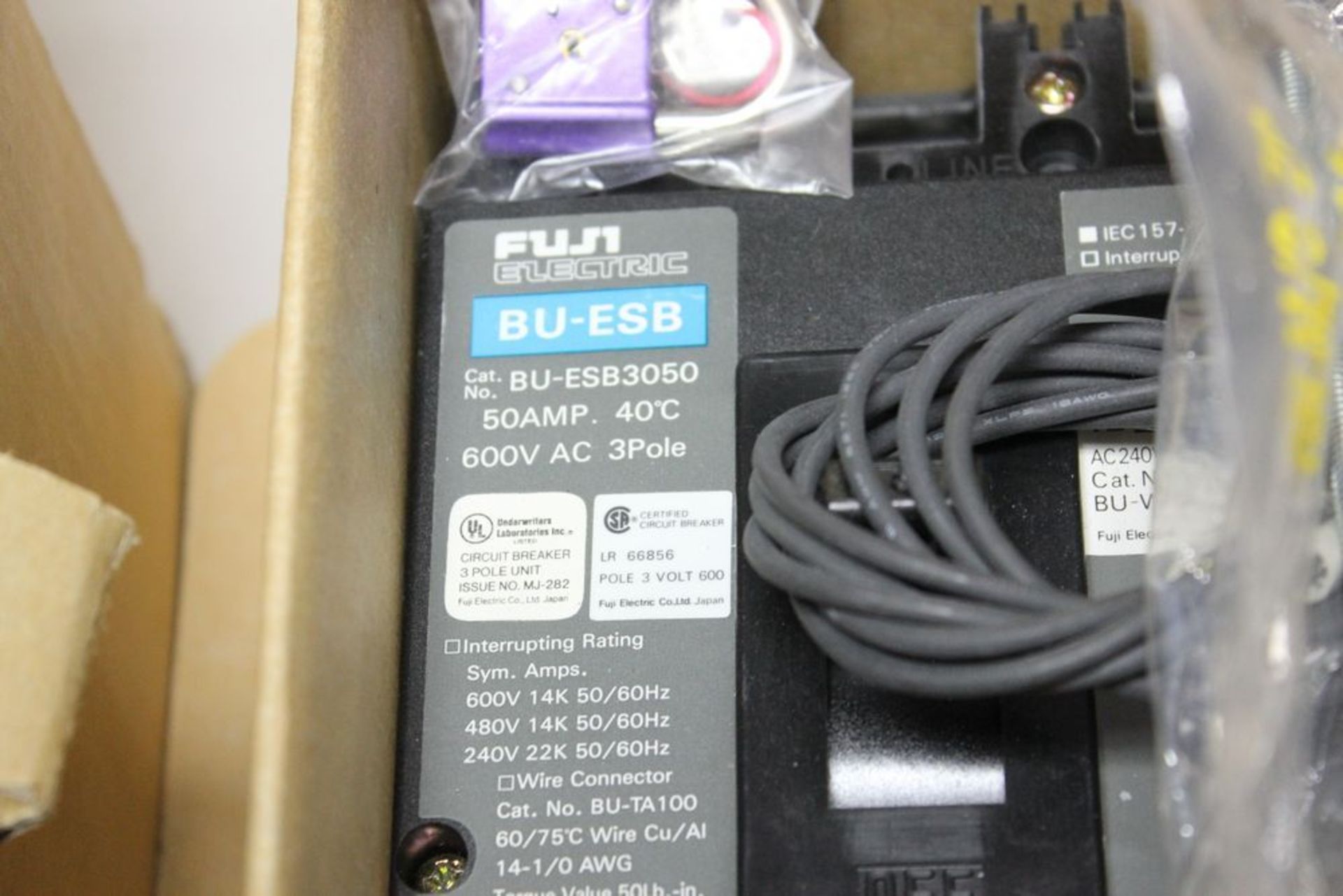 LOT OF NEW FUJI 3 POLE INDUSTRIAL CIRCUIT BREAKER - Image 4 of 6