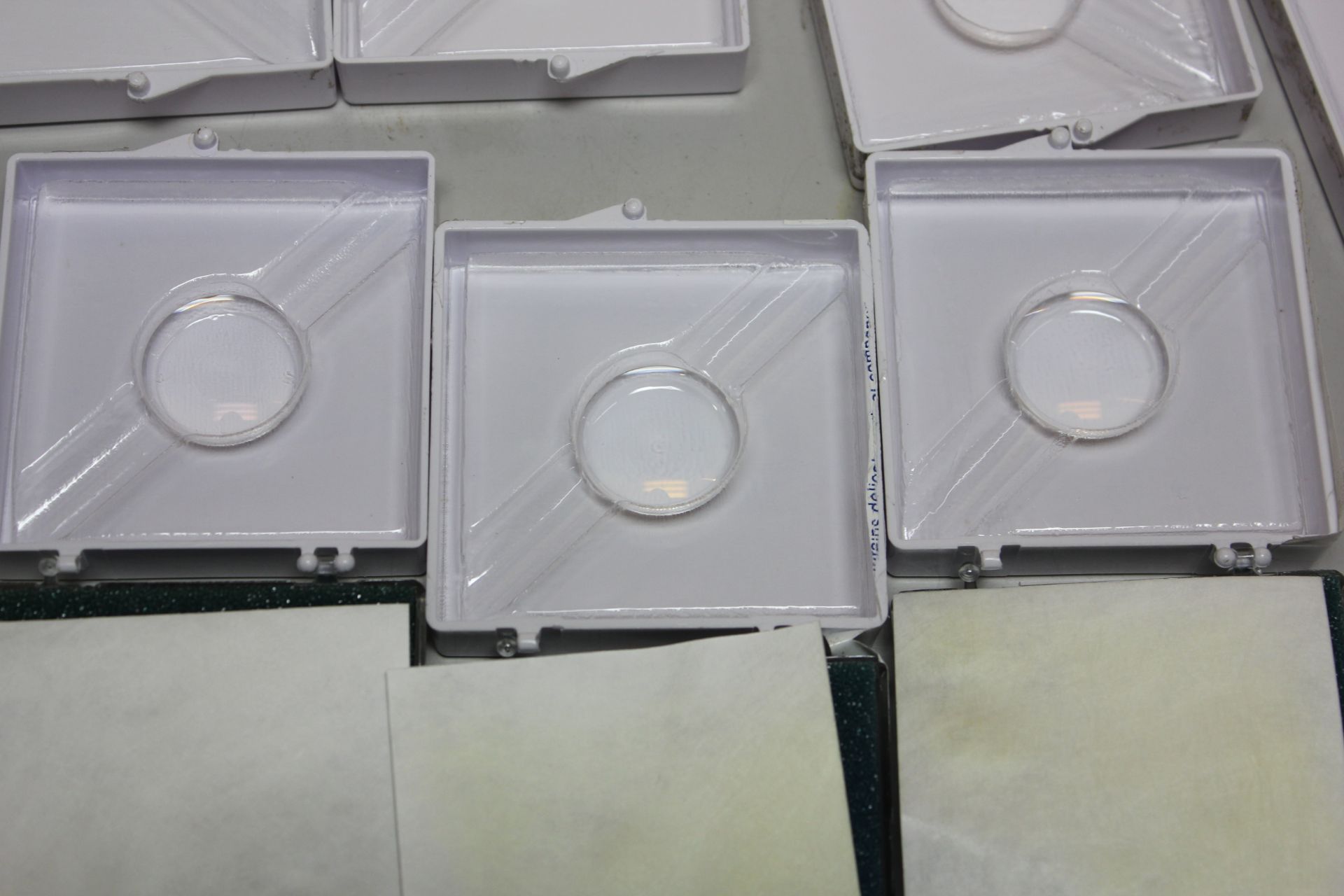 LOT OF CVI LASER OPTIC LENSES - Image 9 of 9