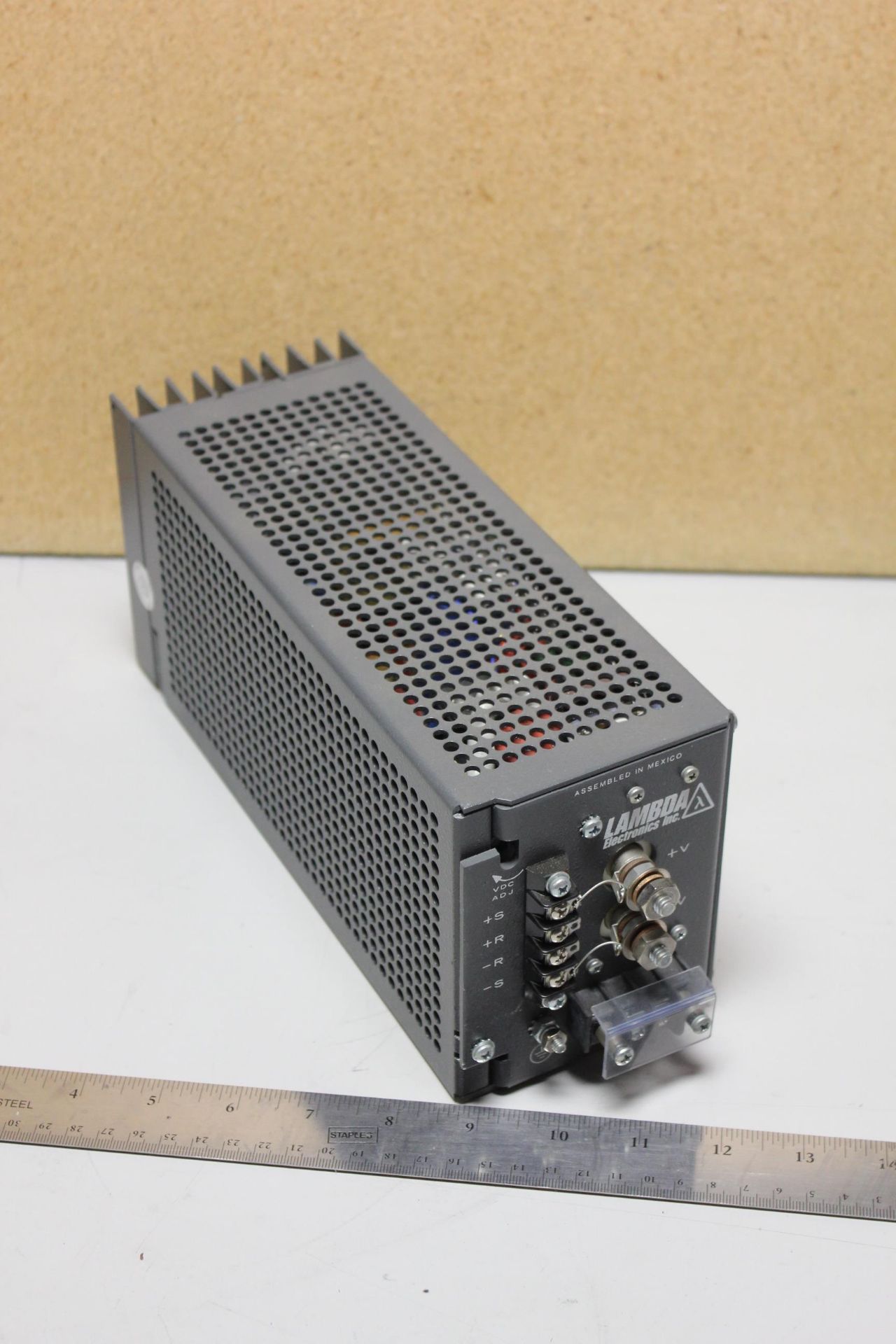 LAMBDA 520W REGULATED POWER SUPPLY