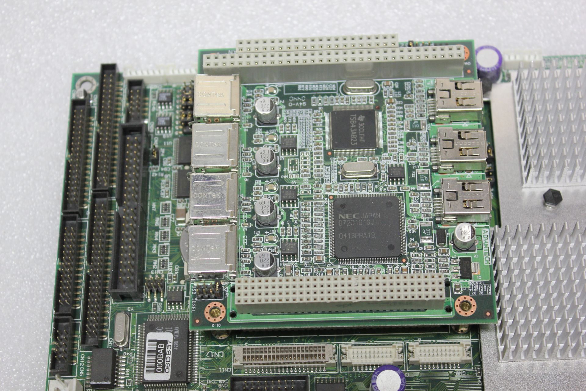 ADVANTECH SINGLE BOARD INDUSTRIAL COMPUTER MOTHERBOARD - Image 2 of 5