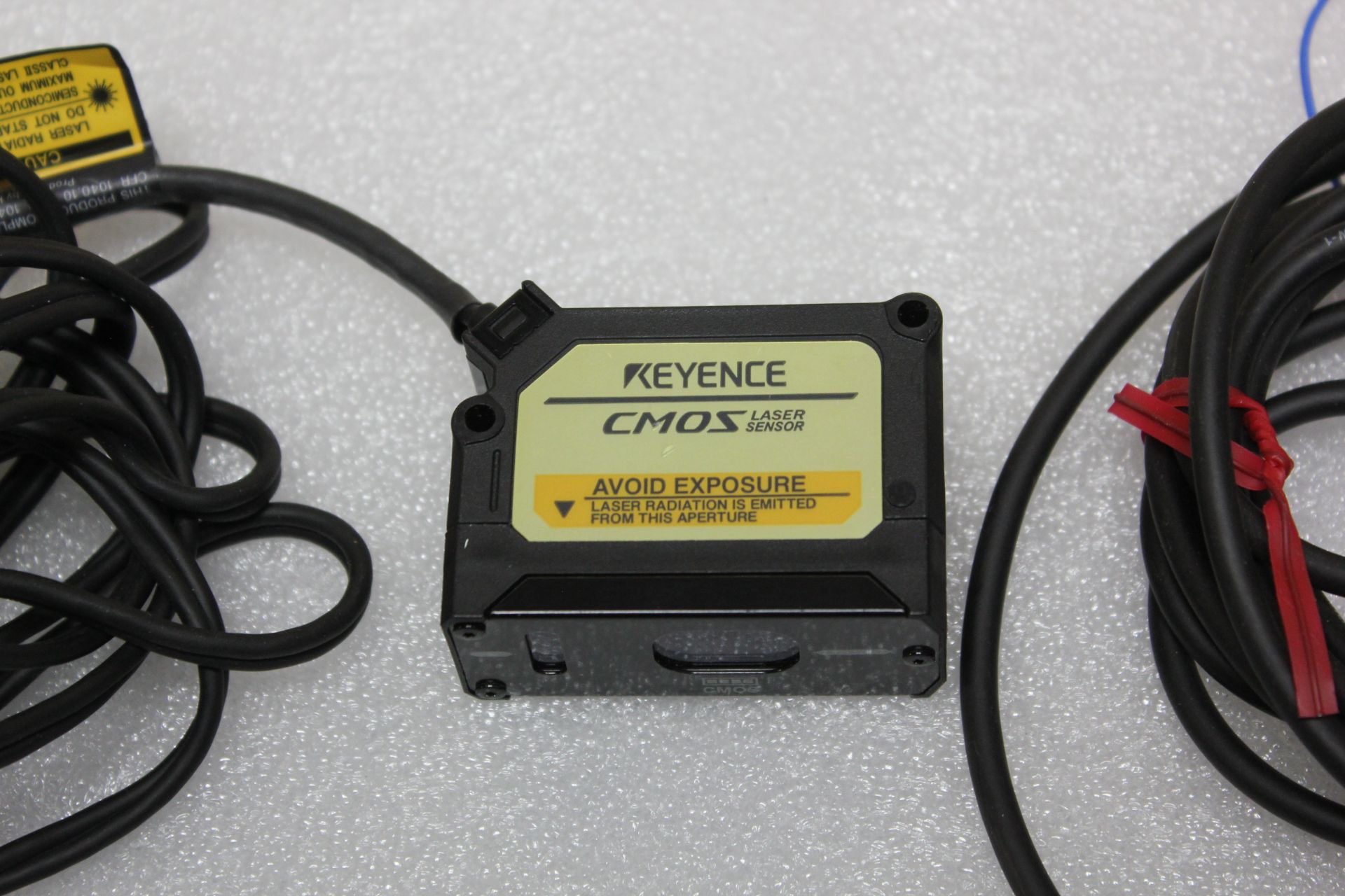 KEYENCE LASER SENSOR & AMPLIFIER MAIN UNIT - Image 5 of 9