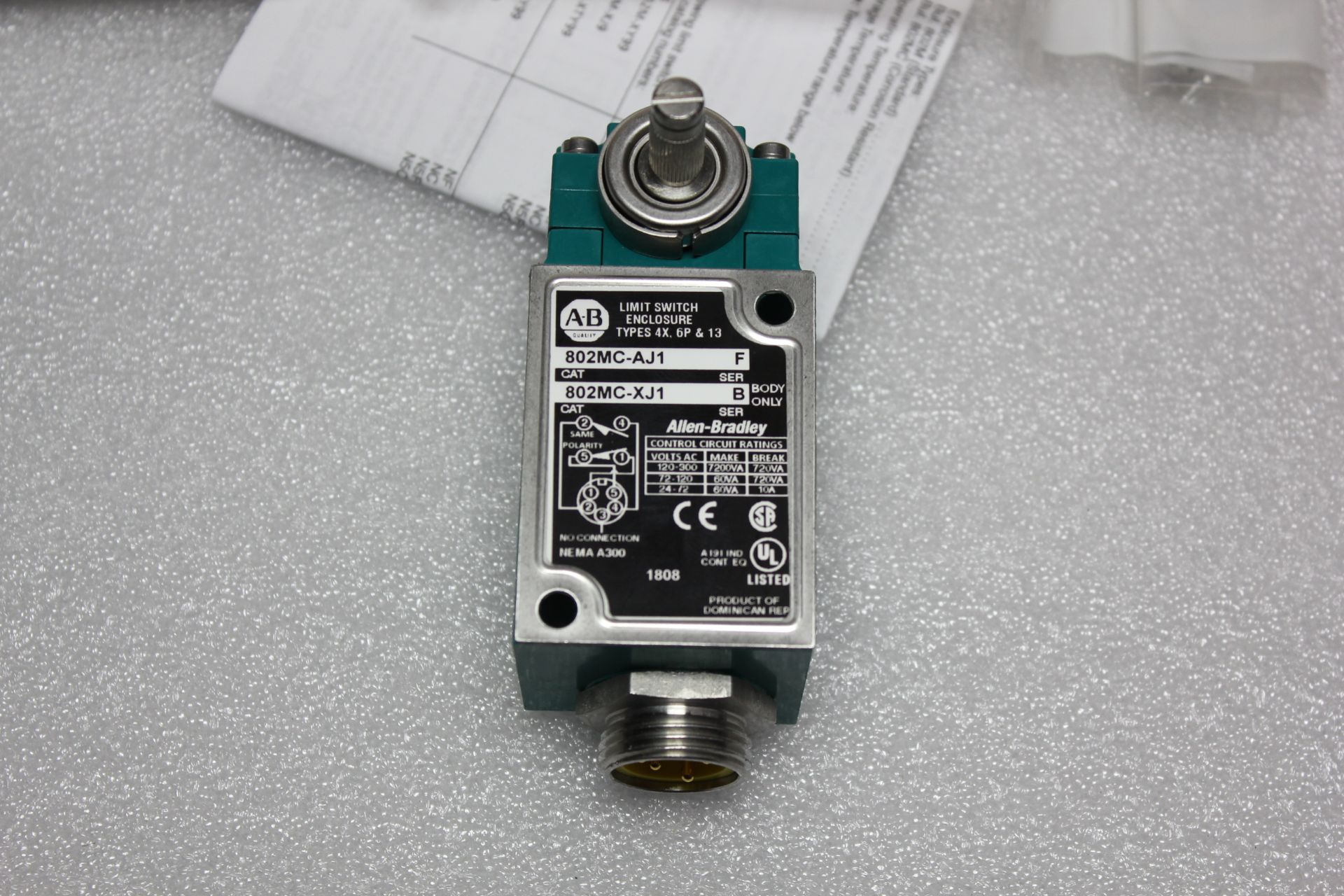 NEW ALLEN BRADLEY CORROSION RESISTANT LIMIT SWITCH - Image 3 of 5