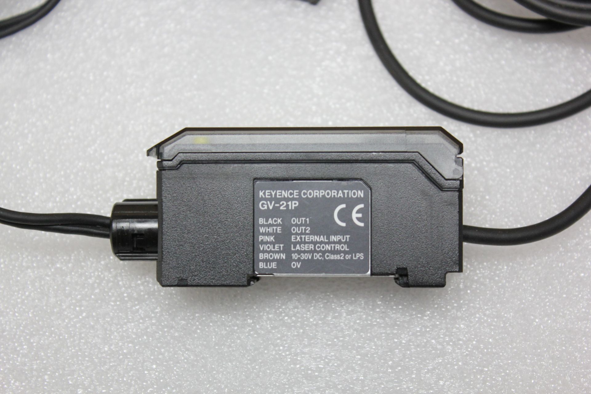 KEYENCE LASER SENSOR & AMPLIFIER MAIN UNIT - Image 4 of 9