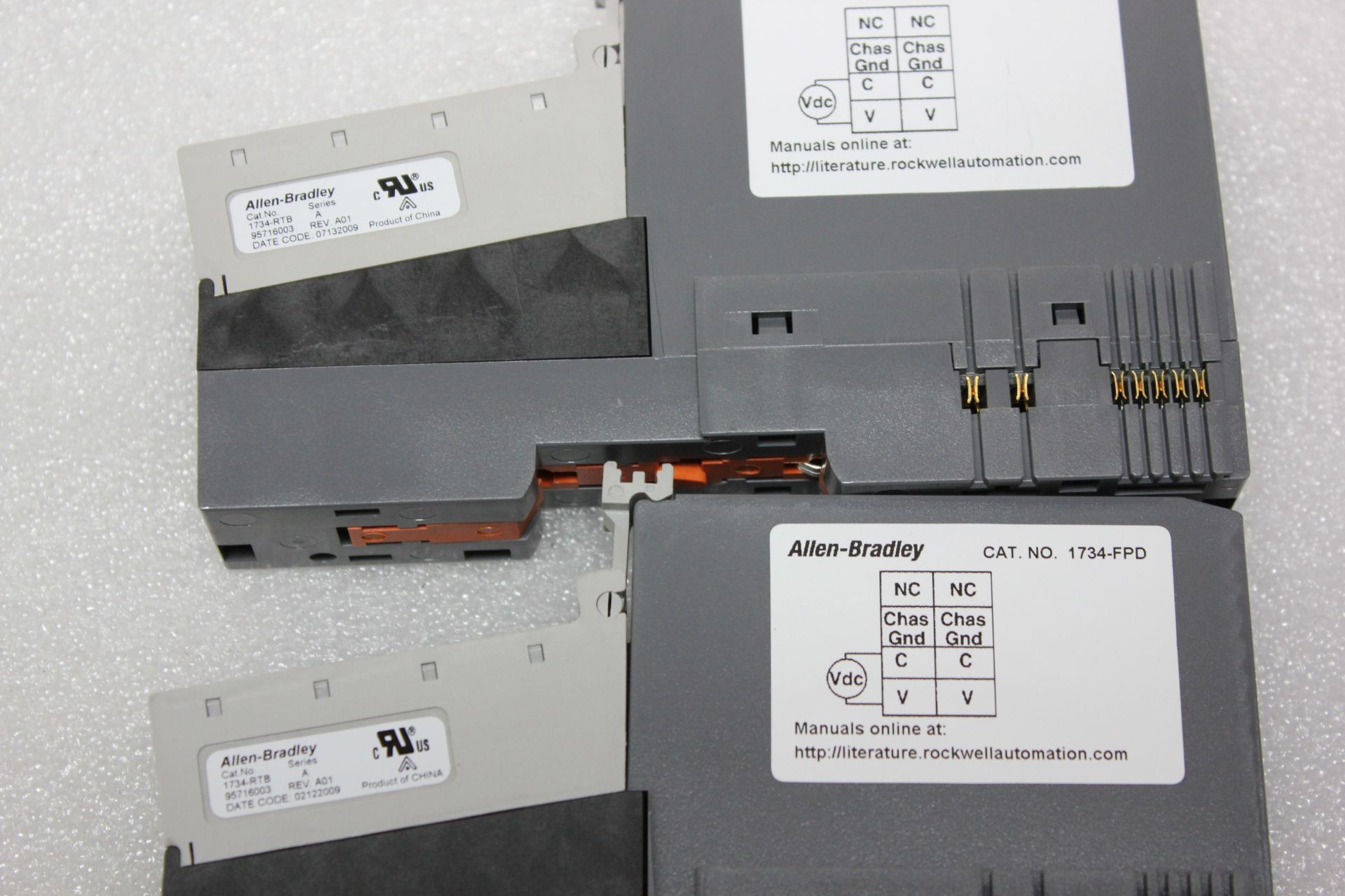 LOT OF ALLEN BRADLEY POINT I/O MODULES - Image 4 of 4