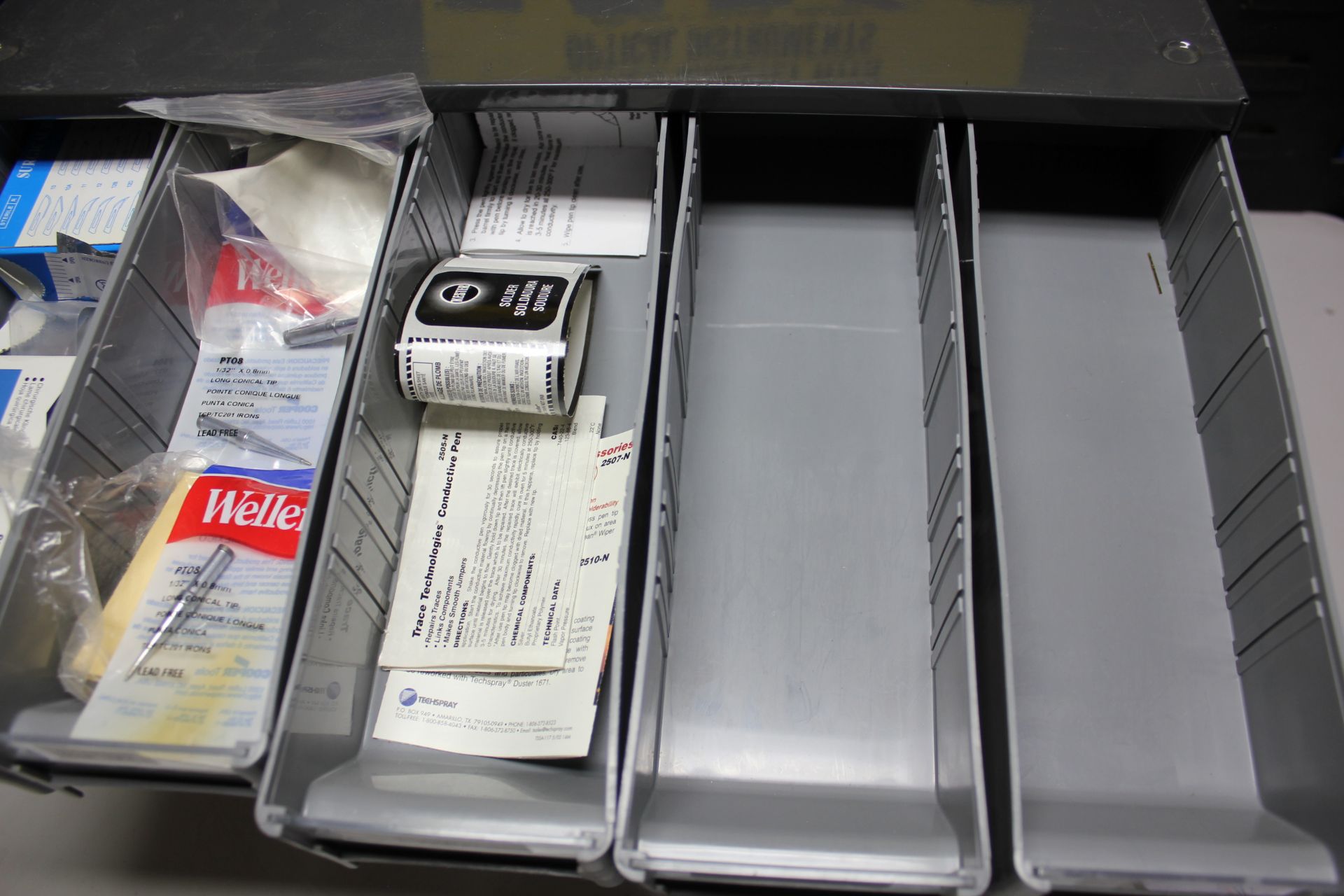 PARTS CABINET WITH CONTENTS - Image 6 of 13