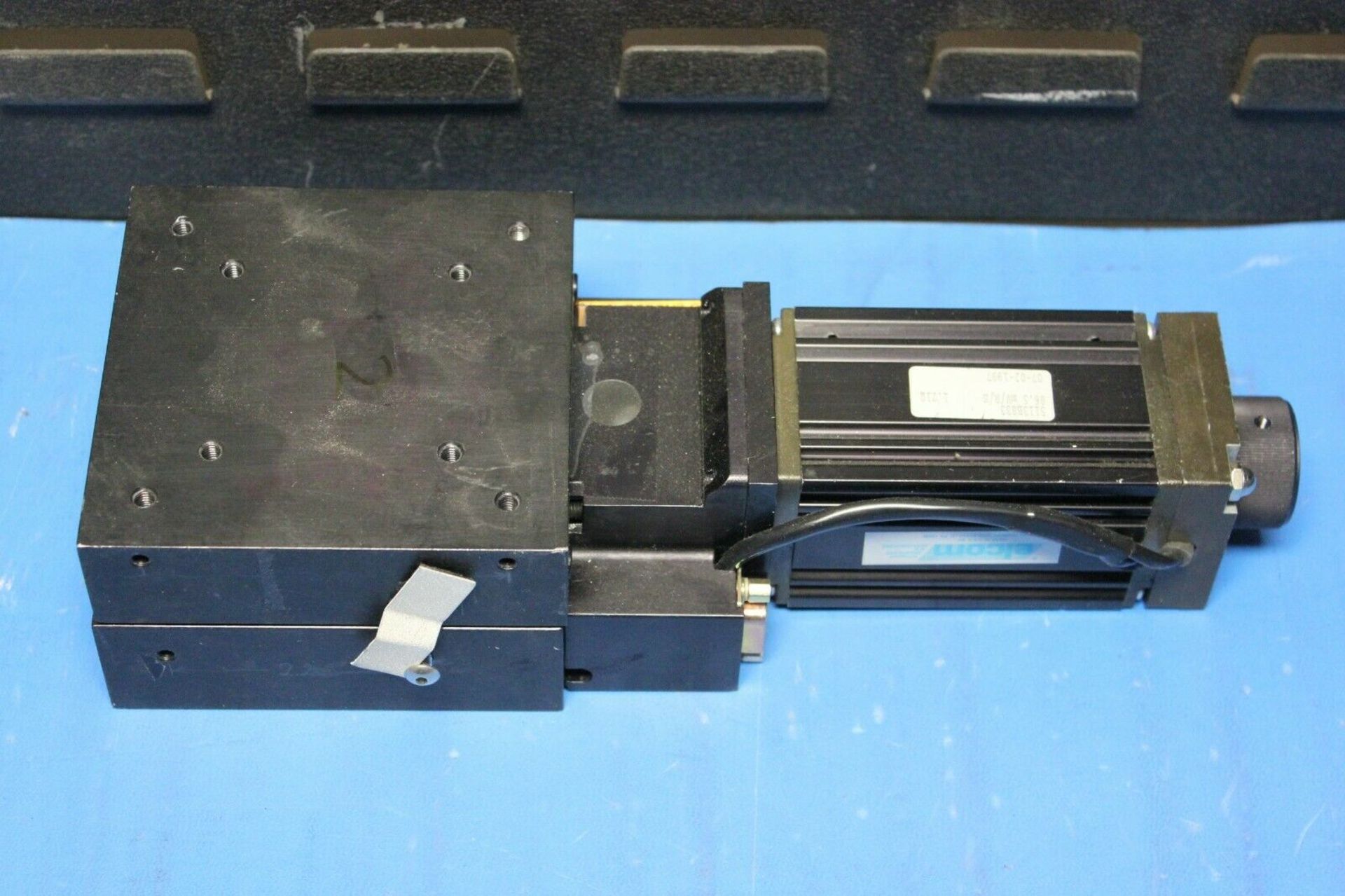 NEAT LINEAR STAGE WITH ELCOM BRUSHLESS SERVO MOTOR