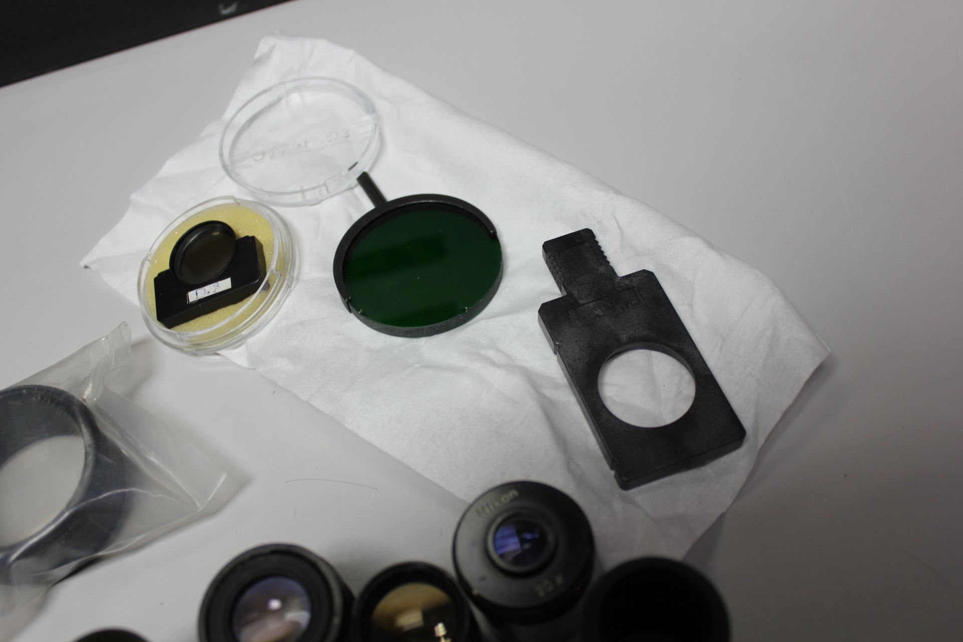 LOT OF MICROSCOPE ACCESSORIES - Image 10 of 11