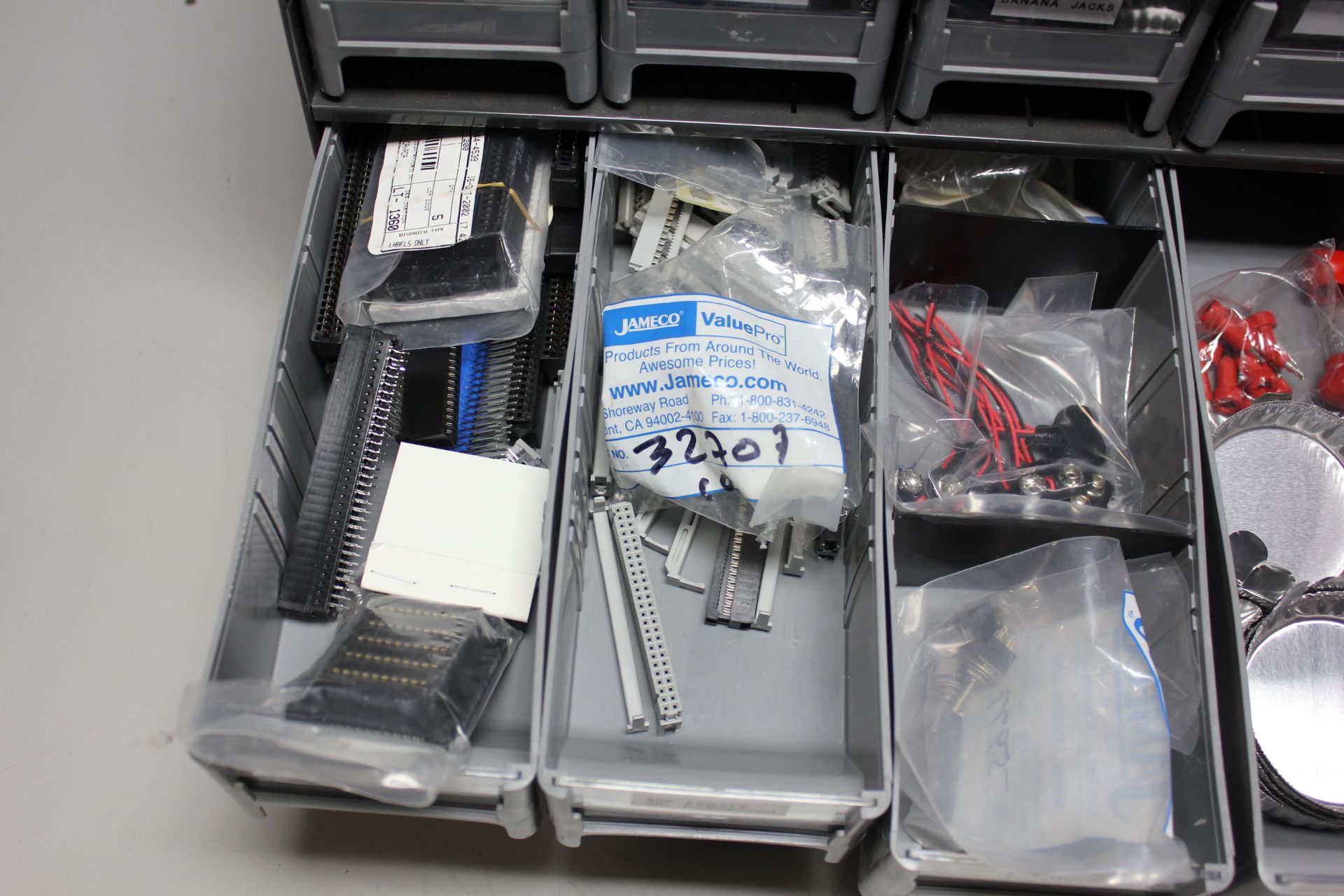 PARTS CABINET WITH CONTENTS - Image 10 of 13