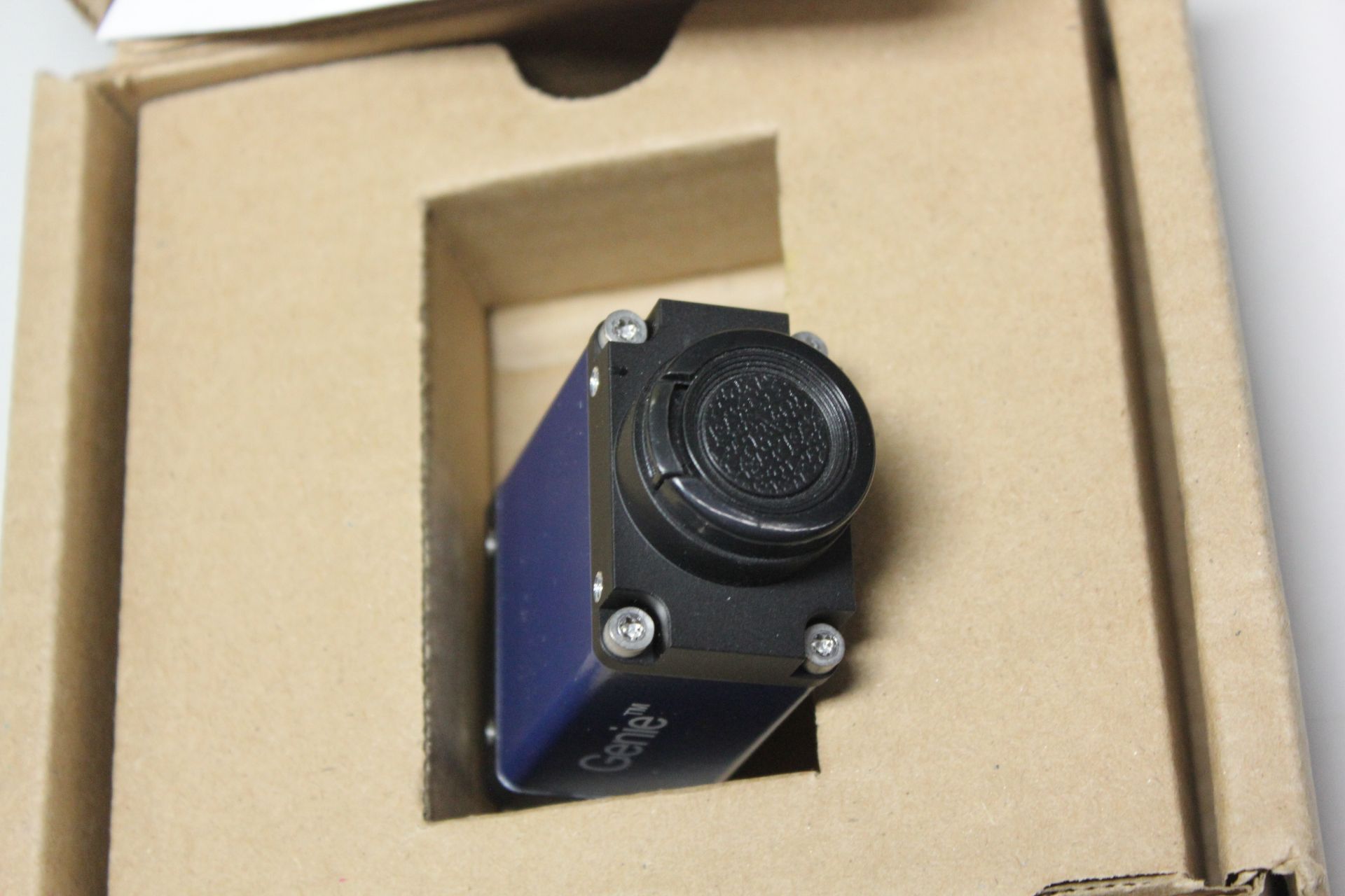 NEW TELEDYNE DALSA GigE MACHINE VISION CAMERA - Image 7 of 10