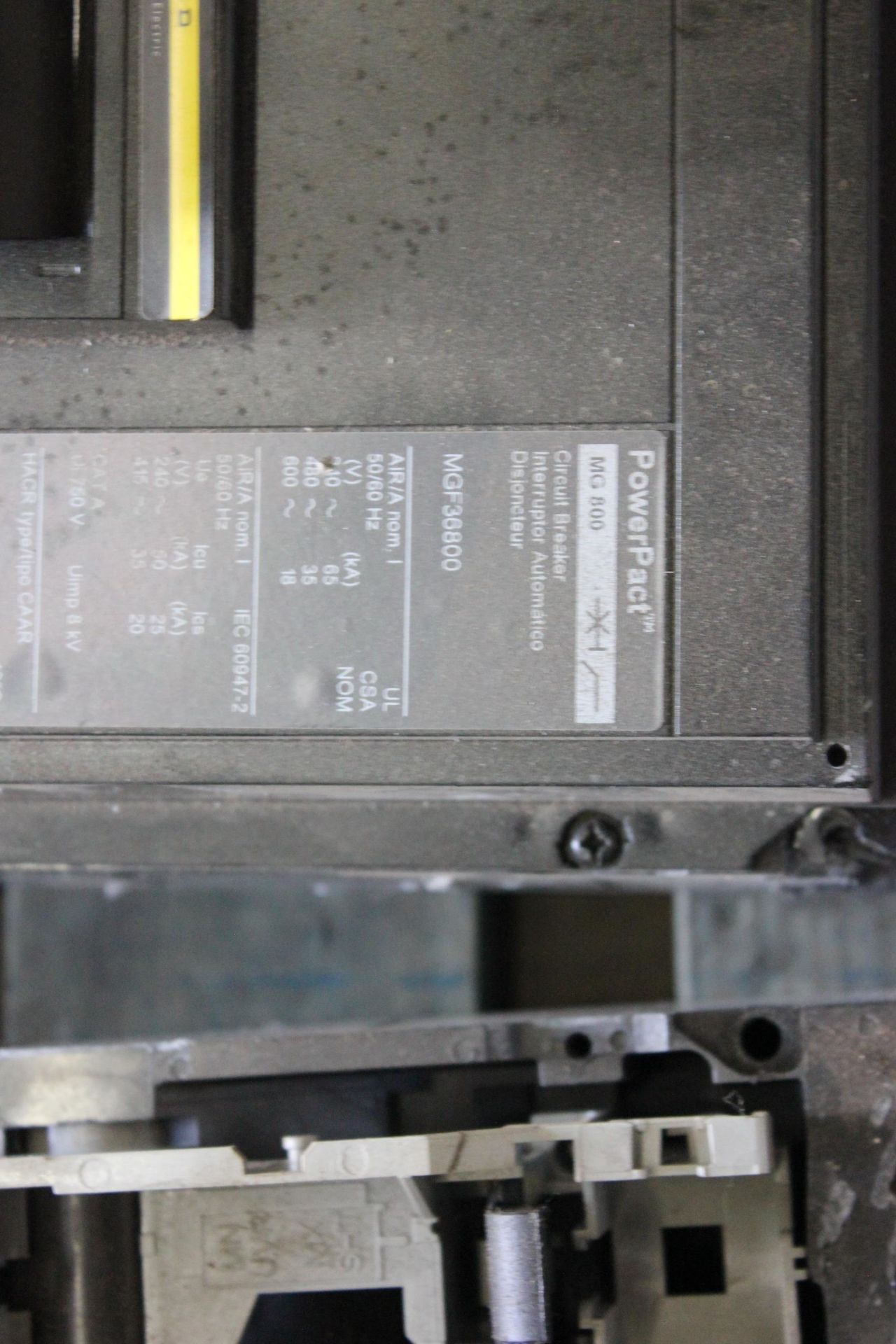 PALLET OF 8 SQUARE D AND SCHNEIDER CIRCUIT BREAKERS - Image 4 of 6