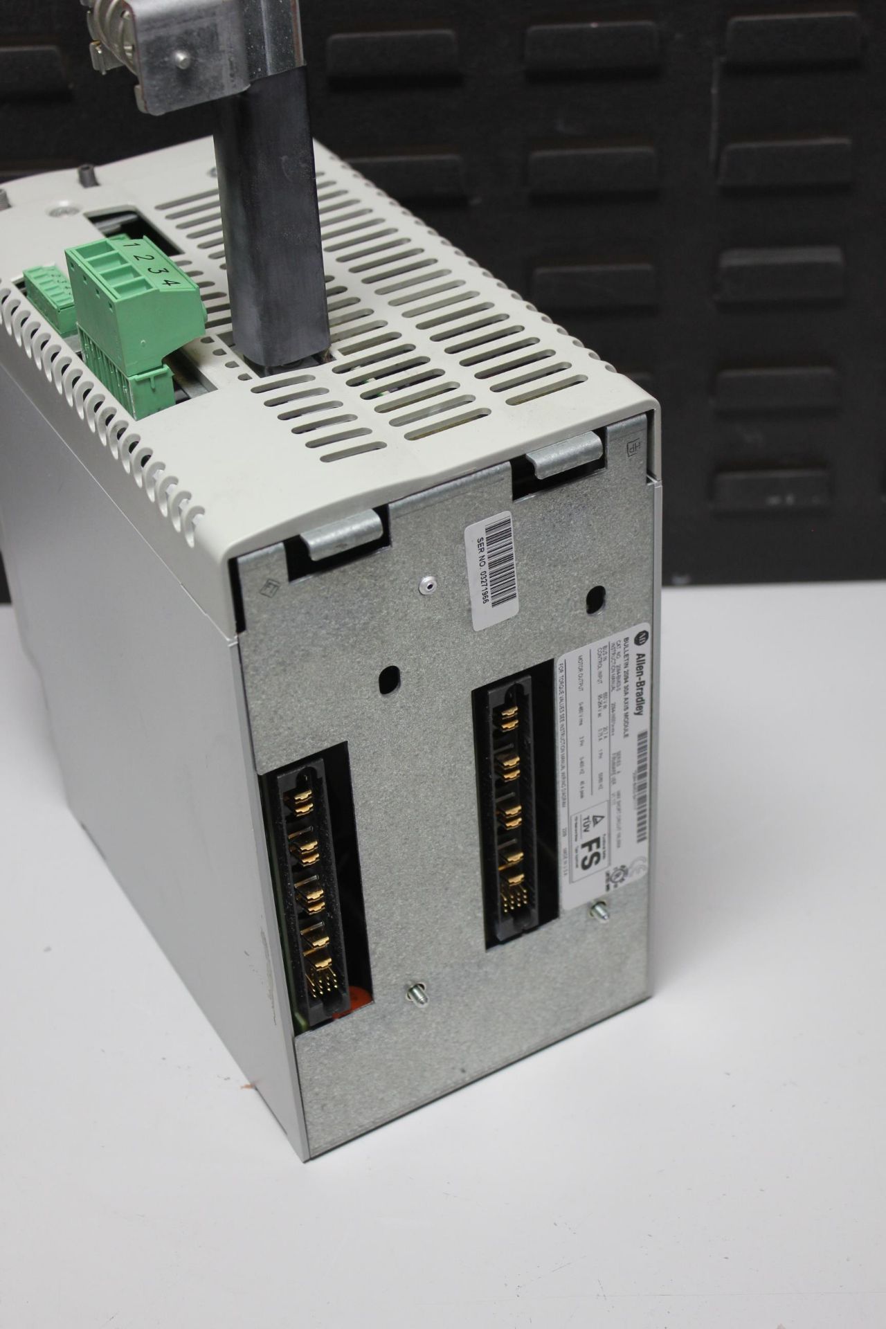 ALLEN BRADLEY KINETIX 6000 SERVO DRIVE - Image 4 of 5