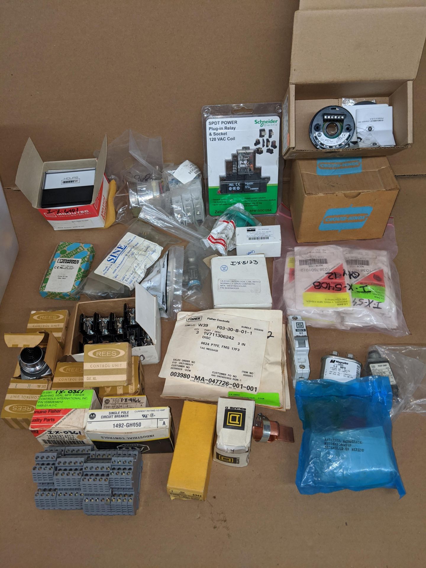 LOT OF MISC PARTS