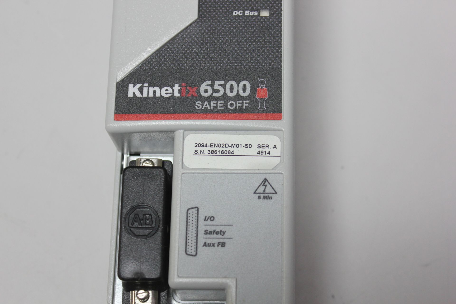 ALLEN BRADLEY KINETIX 6500 SAFE OFF CONTROL MODULE - Image 2 of 3