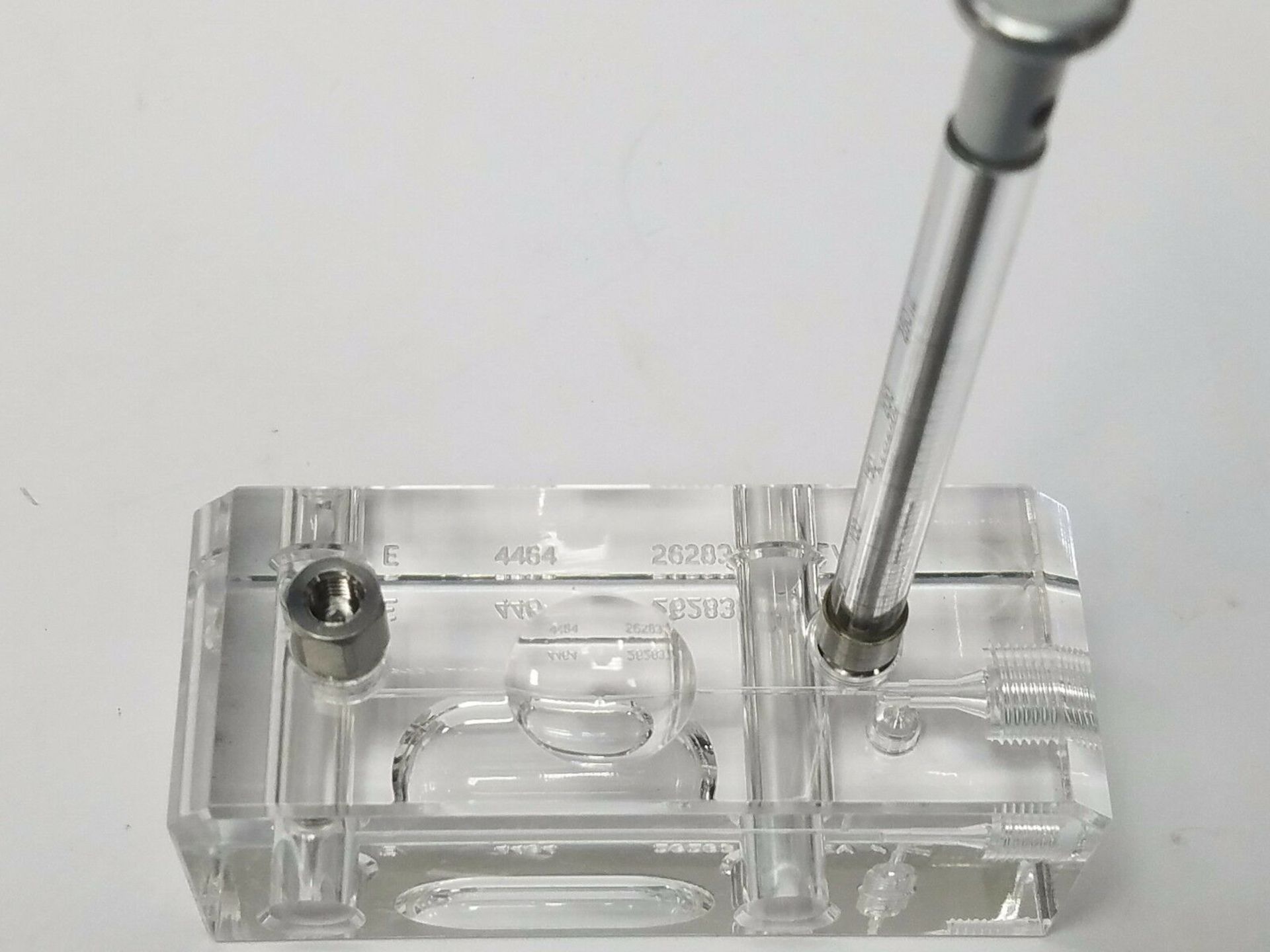 APPLIED BIOSYSTEMS GENETIC ANALYZER POLYMER BLOCK - Image 2 of 6