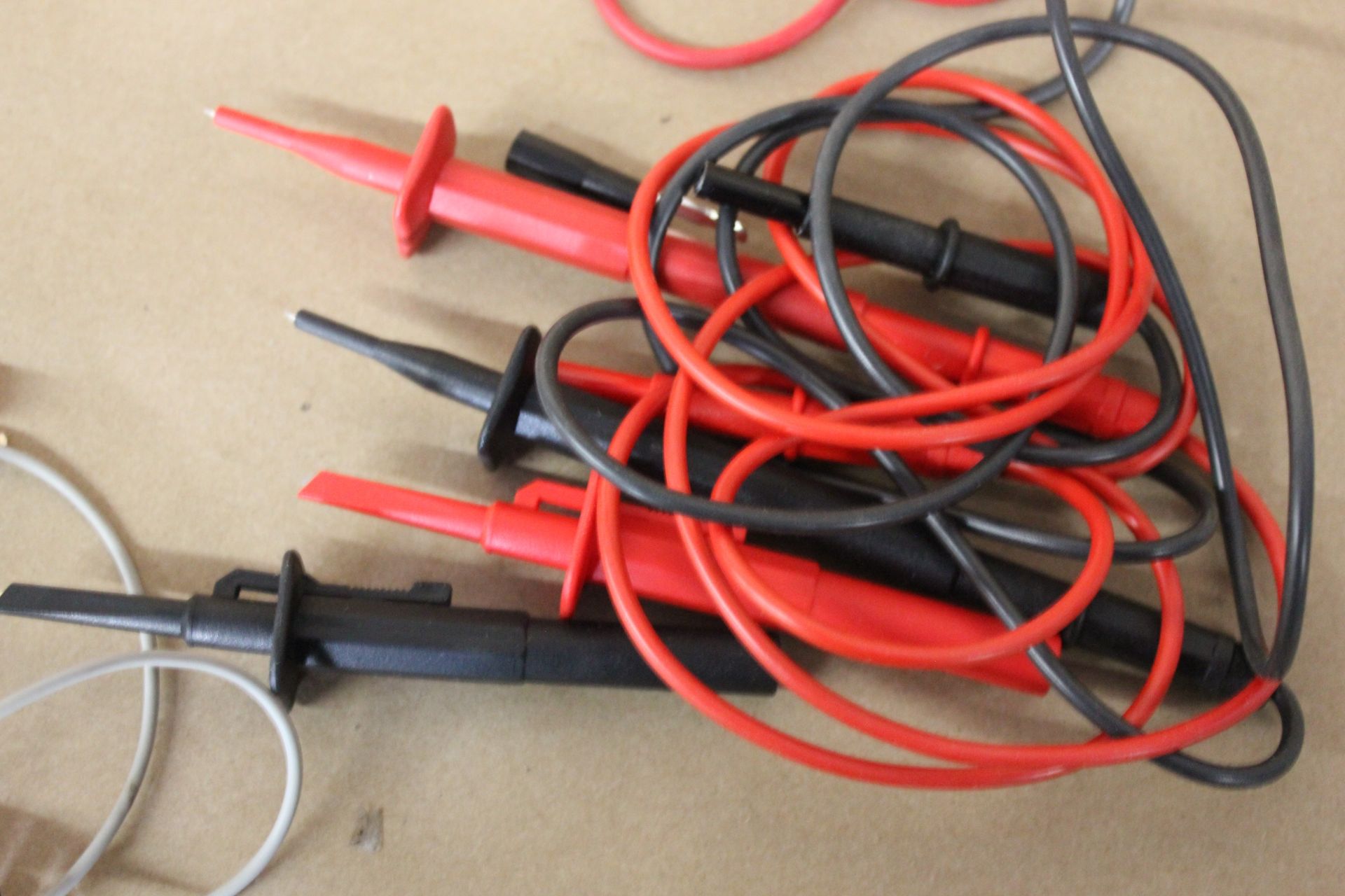 LOT OF TEST PROBES AND CABLES - Image 12 of 18