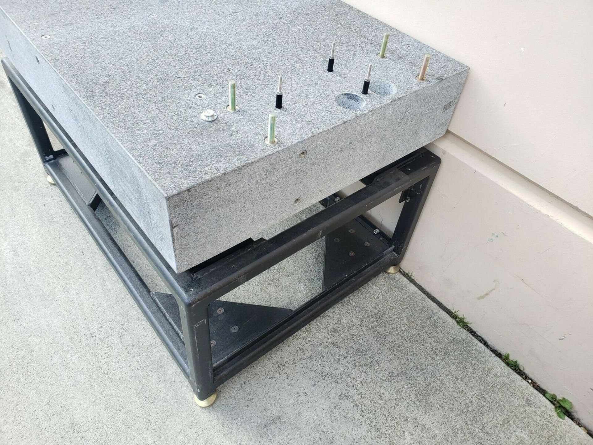 TRU-STONE GRANITE VIBRATION ISOLATION INSPECTION TABLE - Image 4 of 4