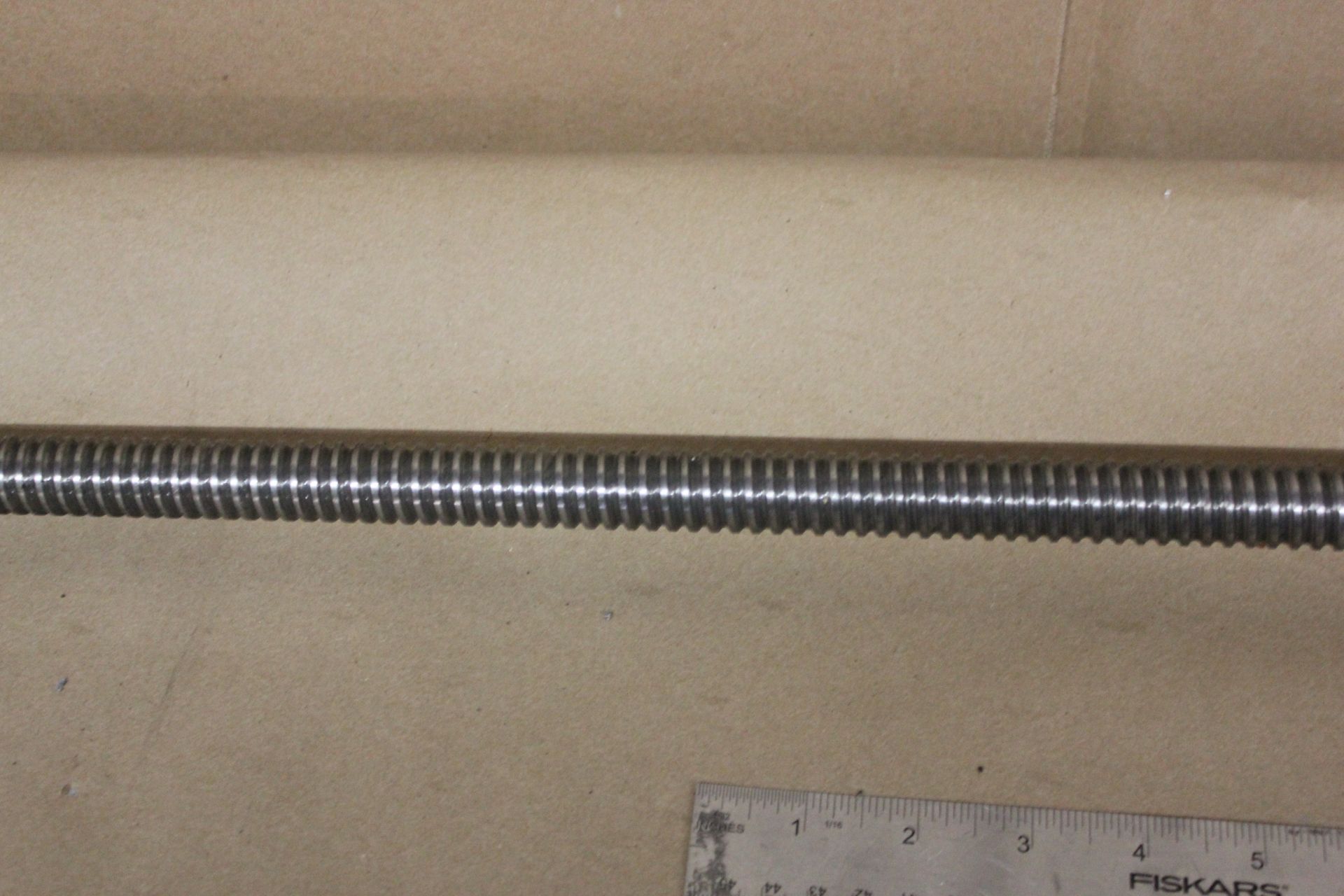 HAN SAN ISSOKU BALL SCREW WITH NUT - Image 3 of 7