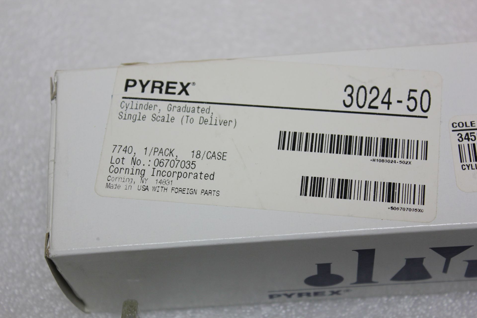 NEW PYREX 50ML GRADUATED CYLINDER LAB GLASS - Image 2 of 4