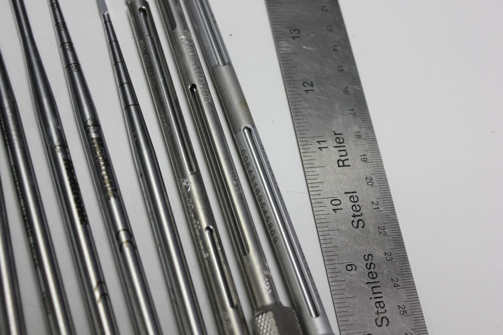 LOT OF MEDTRONIC SURGICAL DRILL BITS AND PROBES - Image 6 of 12