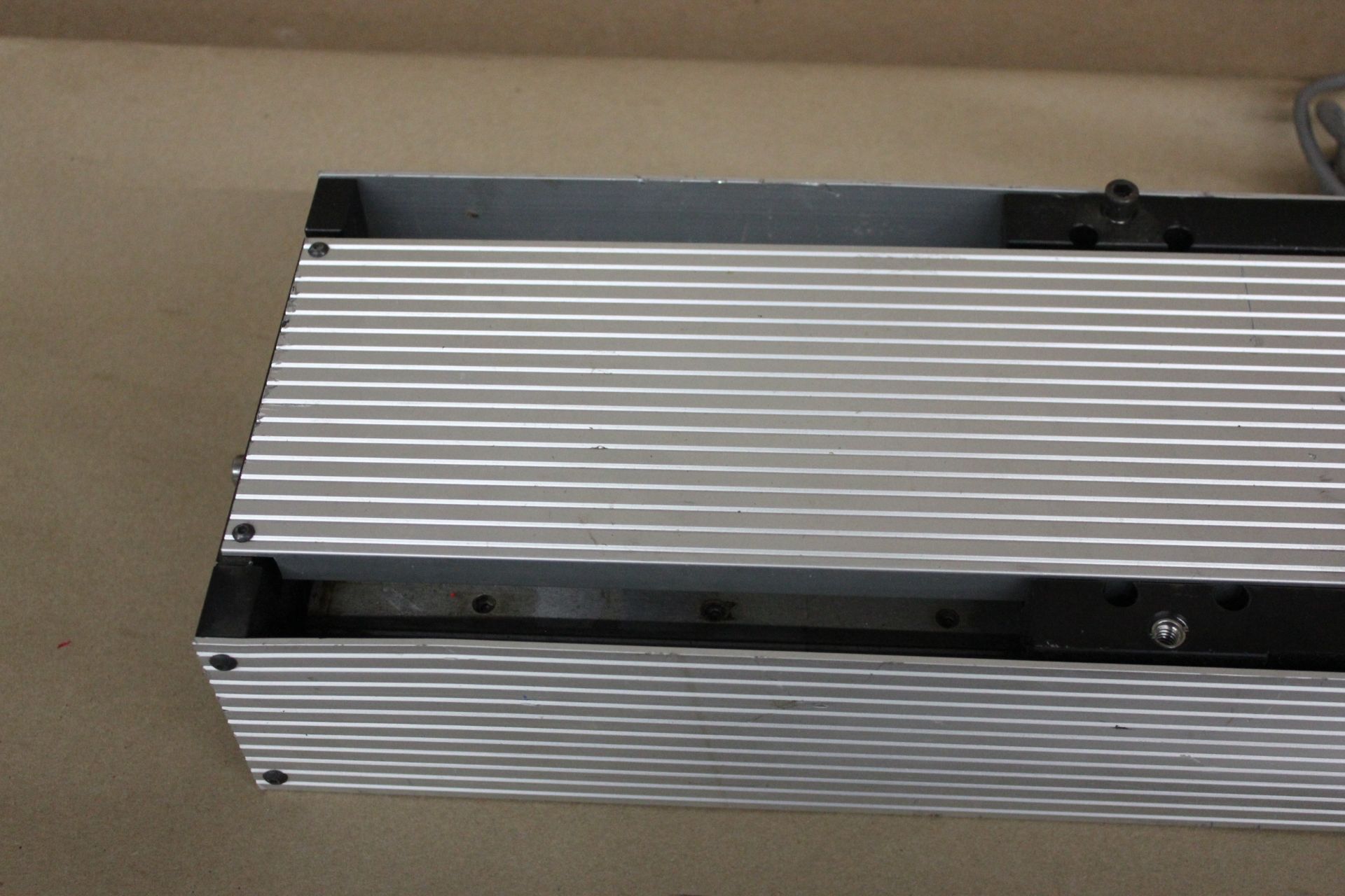 LINTECH LINEAR STAGE - Image 2 of 9