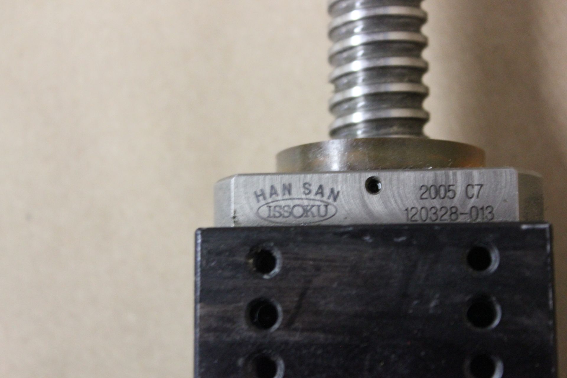 HAN SAN ISSOKU BALL SCREW WITH NUT - Image 8 of 8