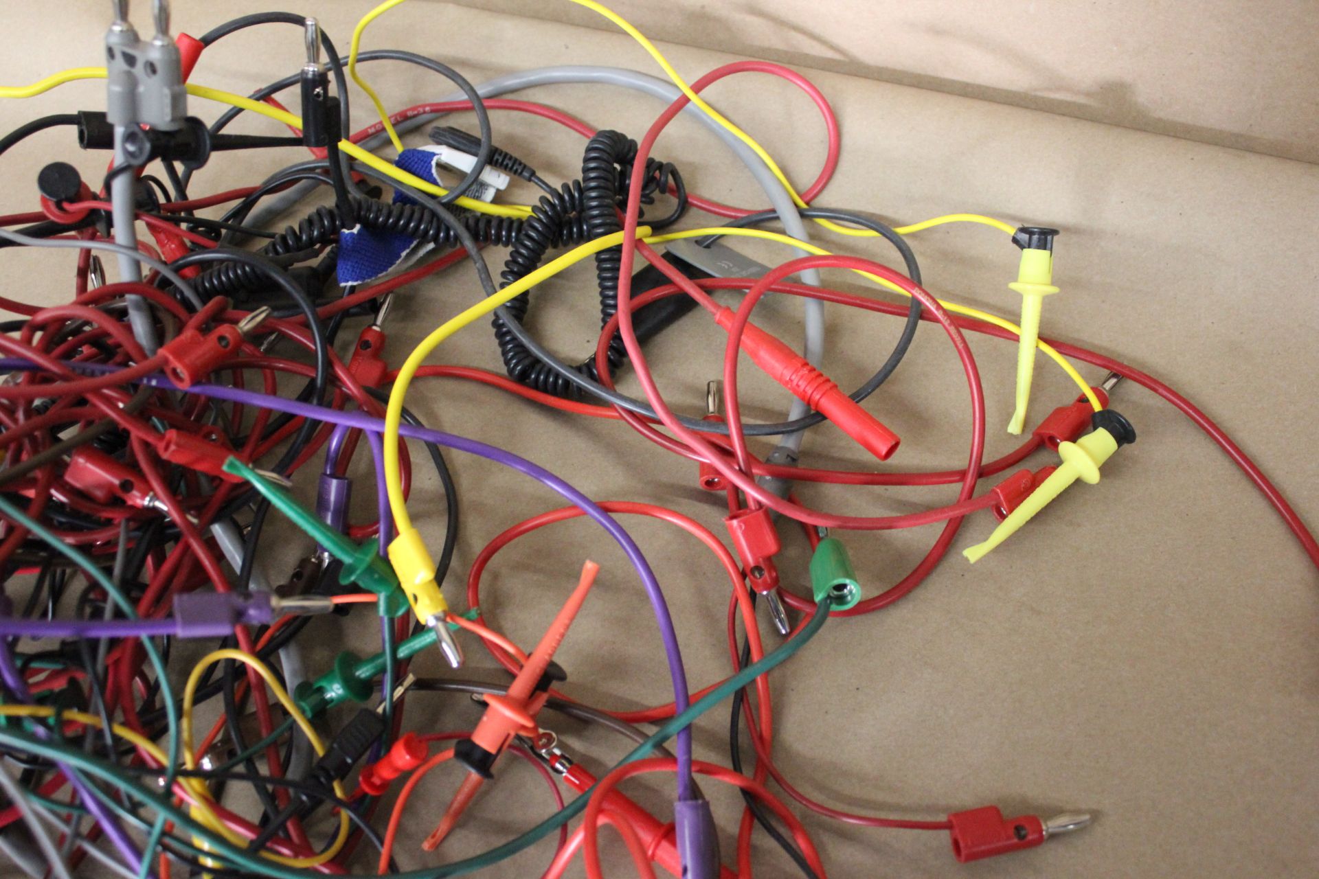 LOT OF TEST PROBES AND CABLES - Image 15 of 18